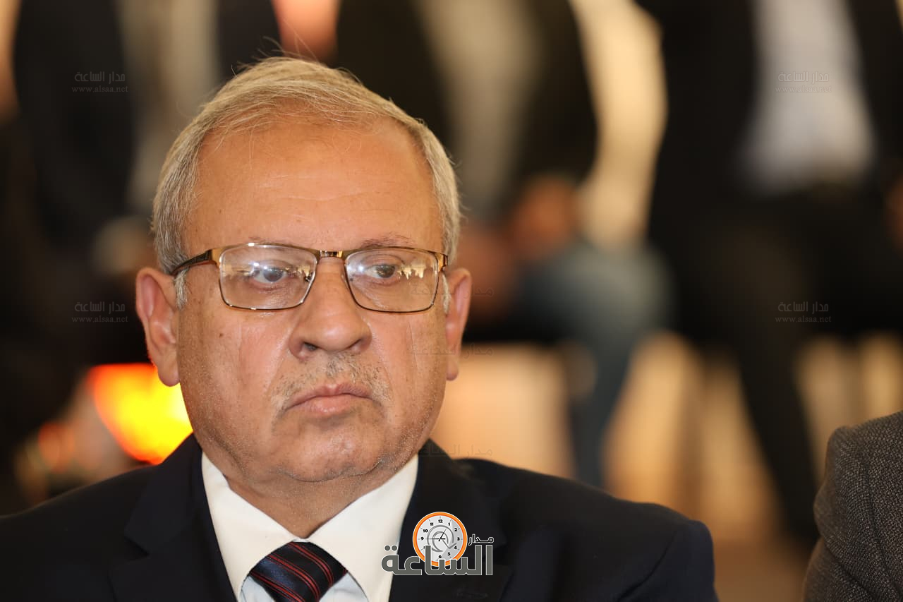 Madar Al-Saa Images 0.8074516069663552