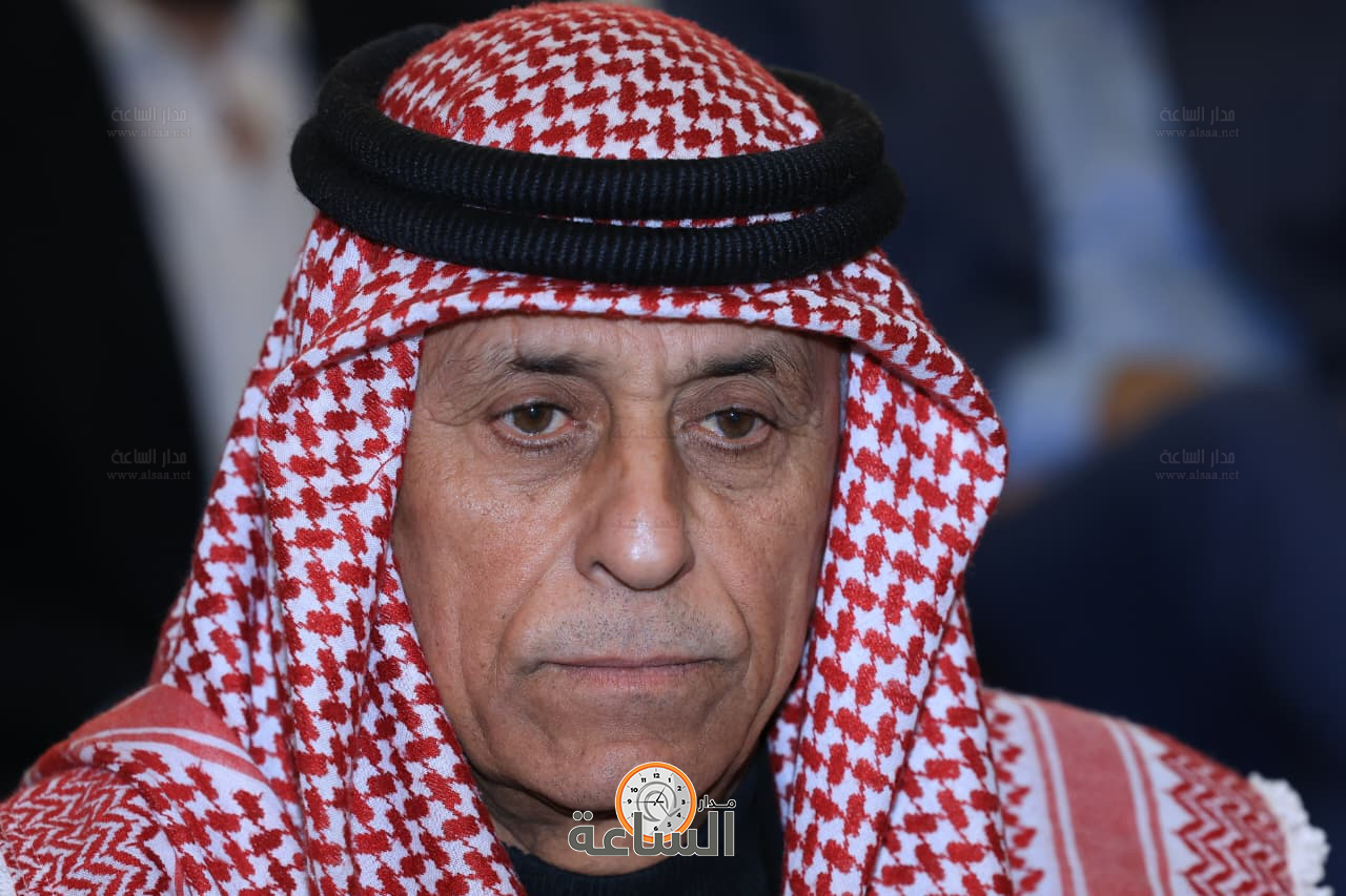 Madar Al-Saa Images 0.033682352389215686