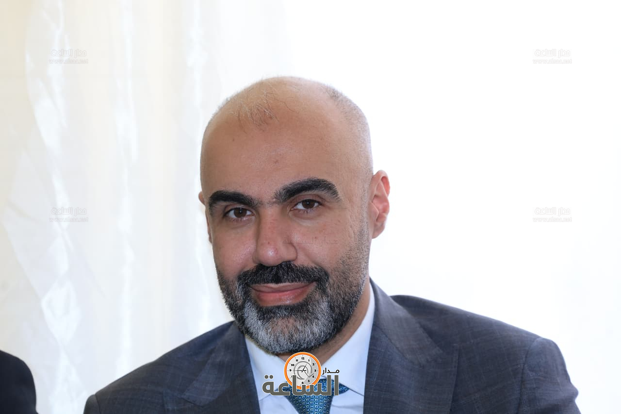 Madar Al-Saa Images 0.904215945588984