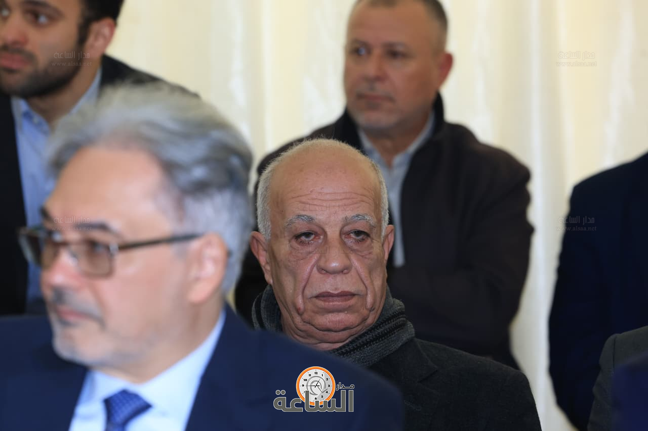 Madar Al-Saa Images 0.48773129484291633