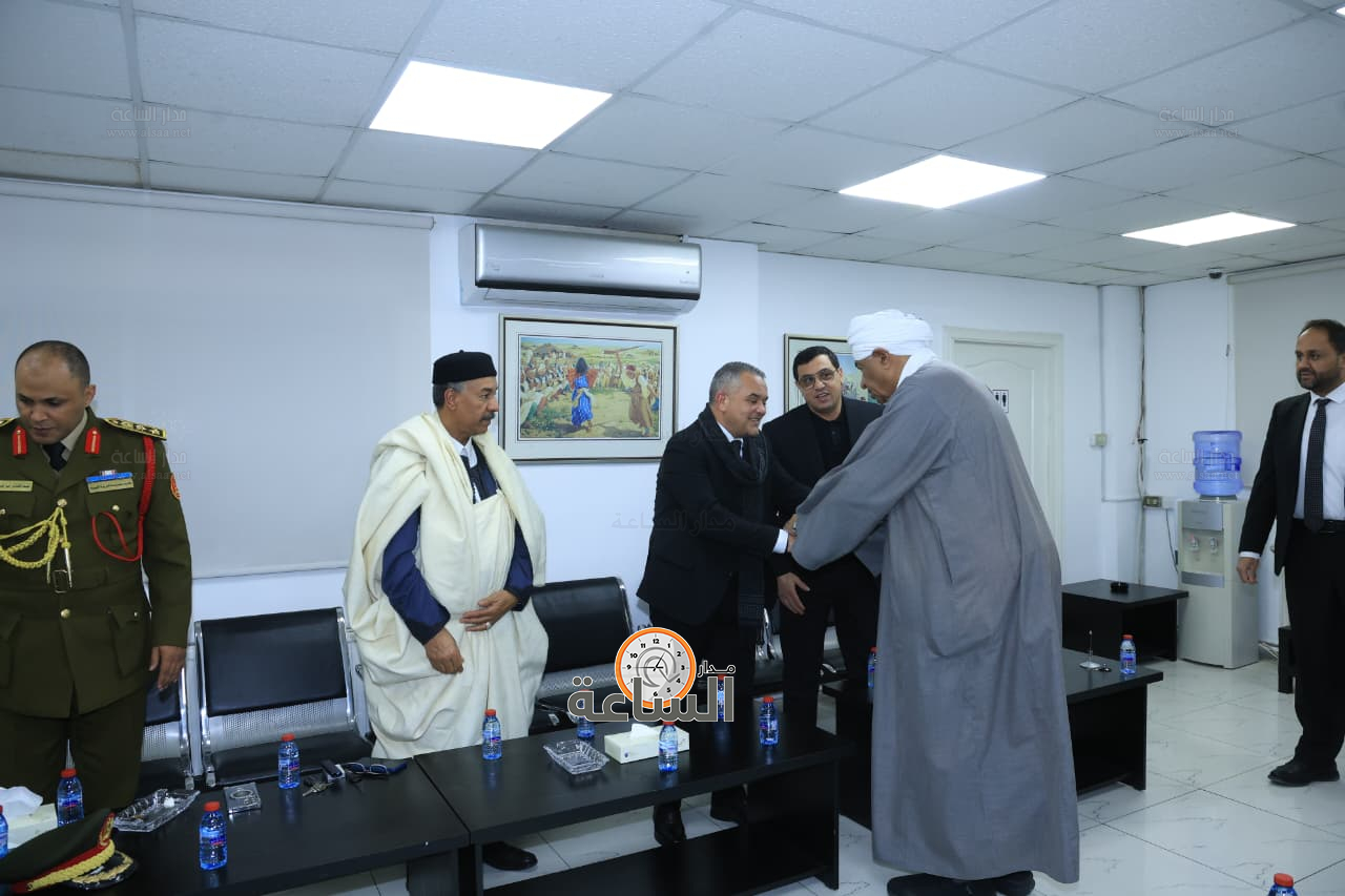 Madar Al-Saa Images 0.588067035745793