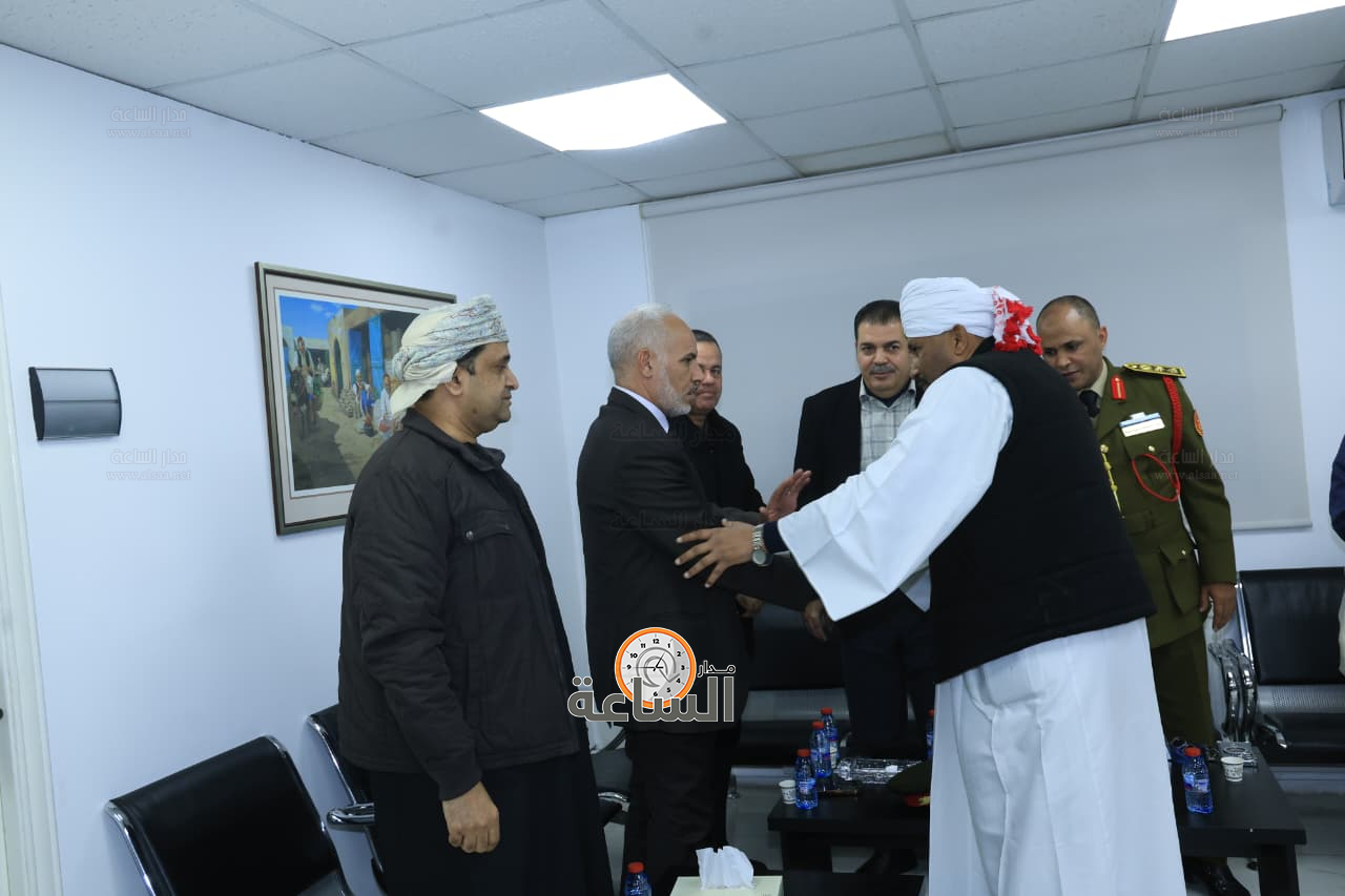 Madar Al-Saa Images 0.4703180383080231