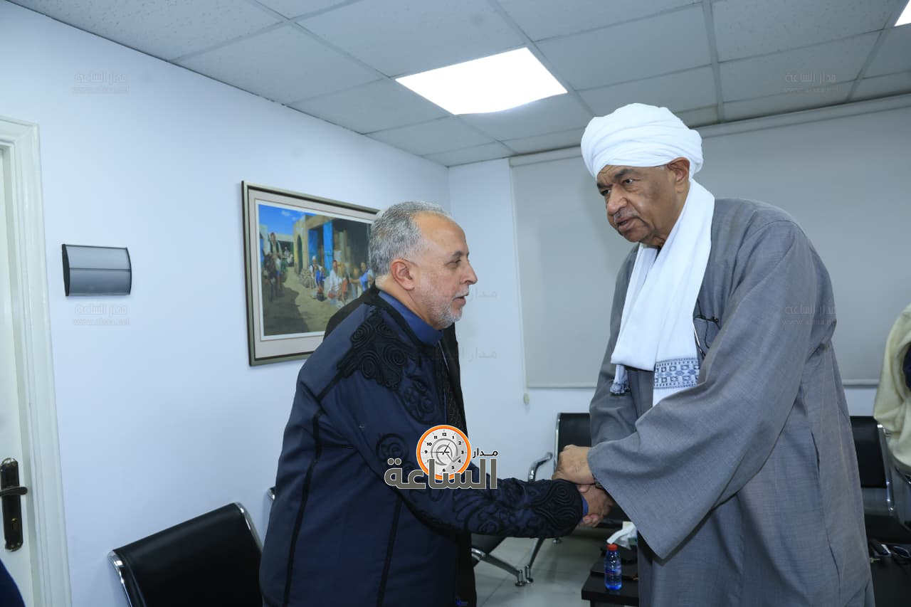 Madar Al-Saa Images 0.16485074984384596