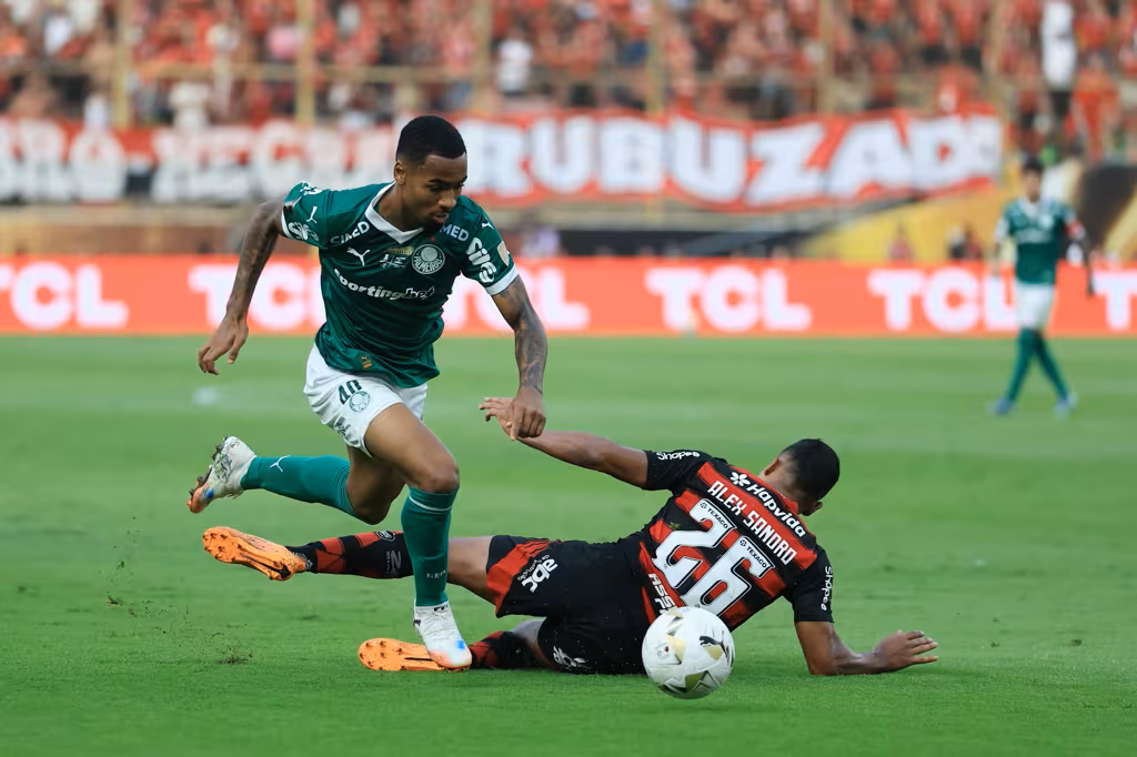 Madar Al-Saa Images 0.04333604645218159