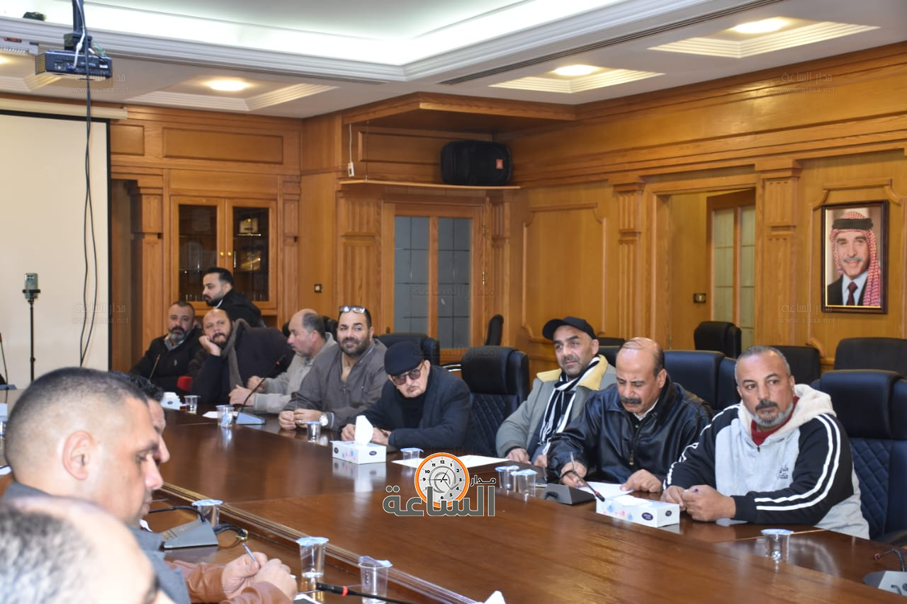 Madar Al-Saa Images 0.686503939315682