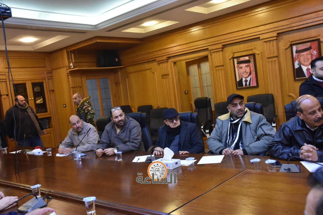 Madar Al-Saa Images 0.4537856862136175