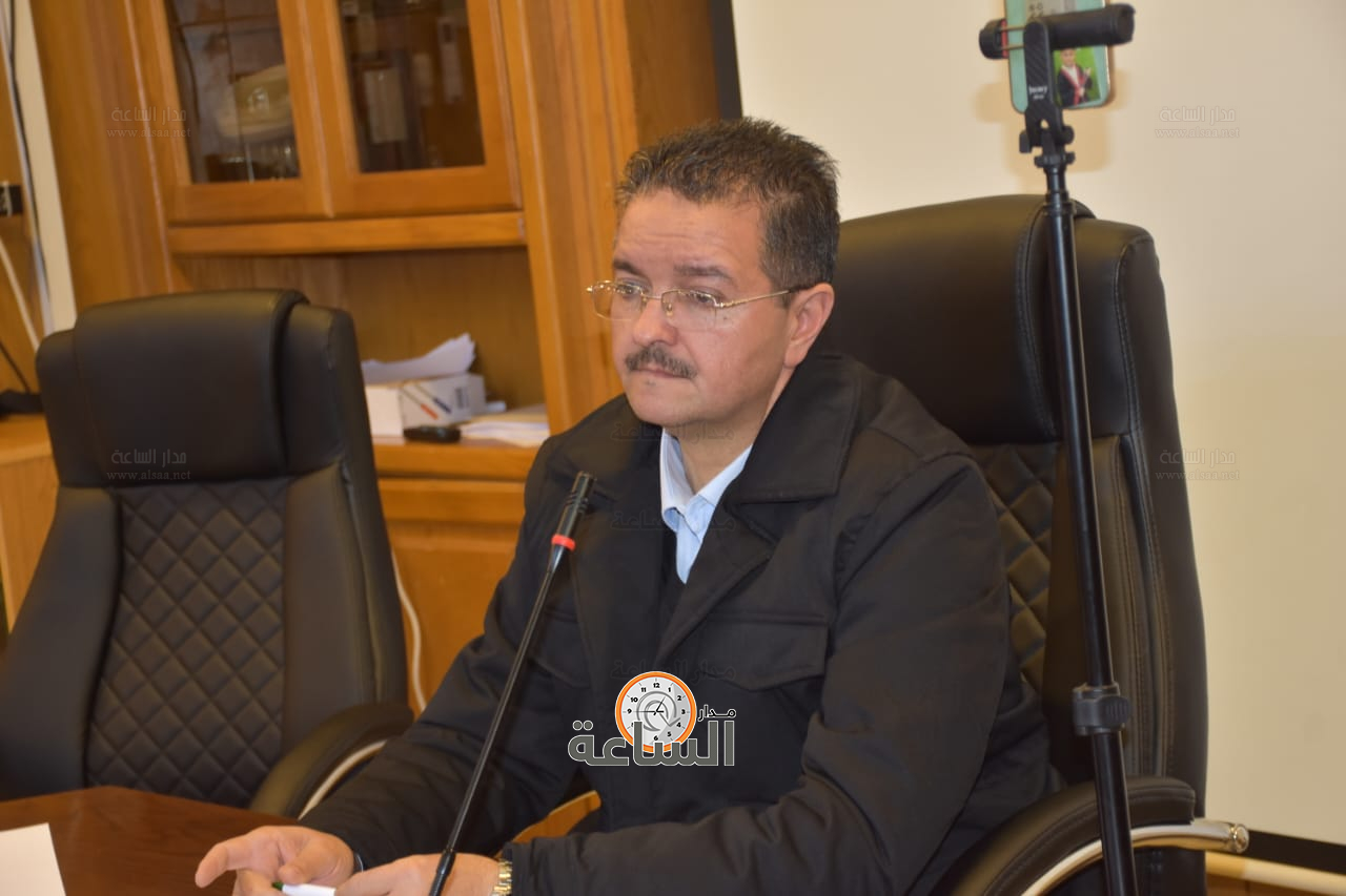 Madar Al-Saa Images 0.3495605658574209