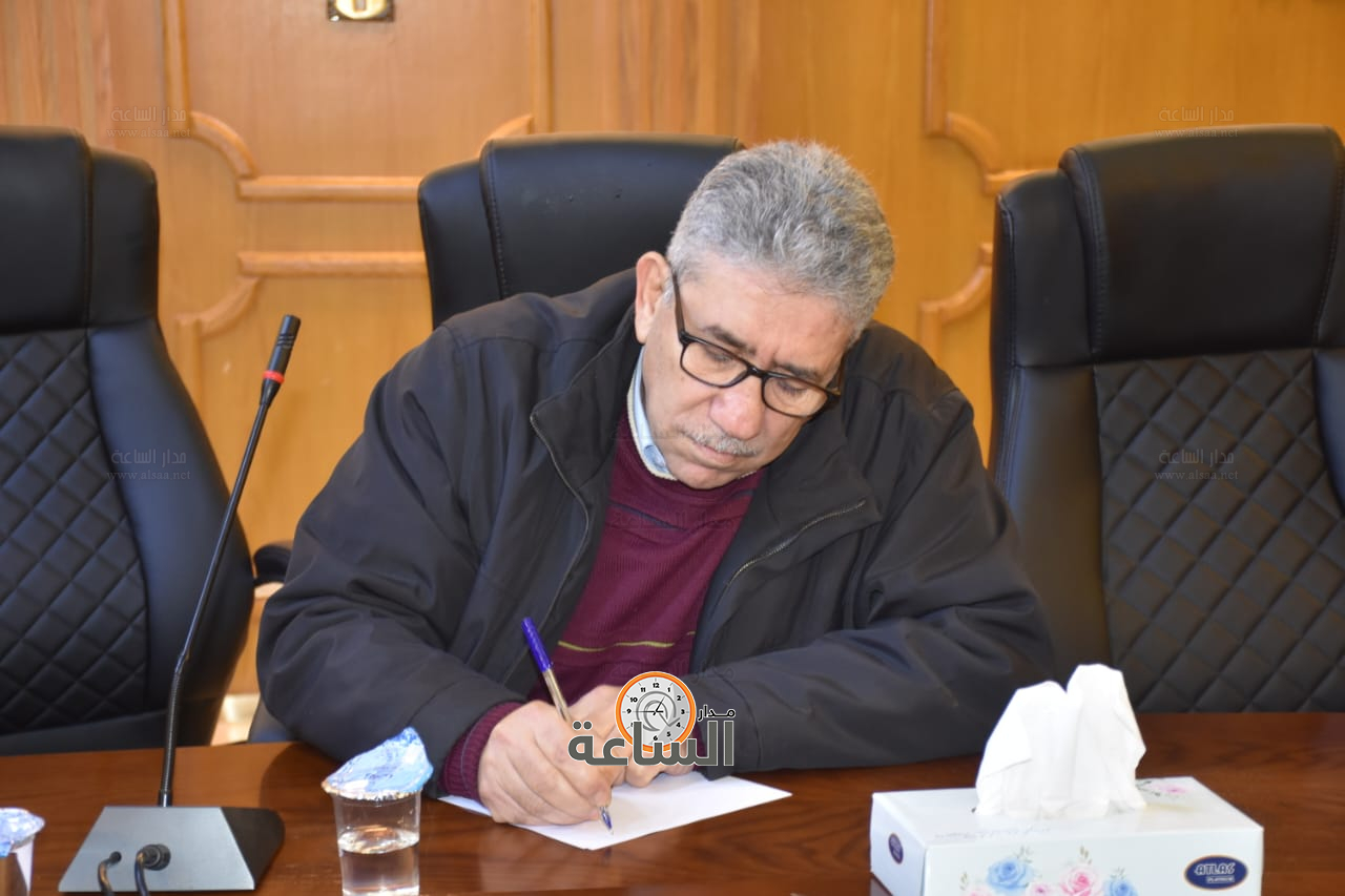 Madar Al-Saa Images 0.967763881560869