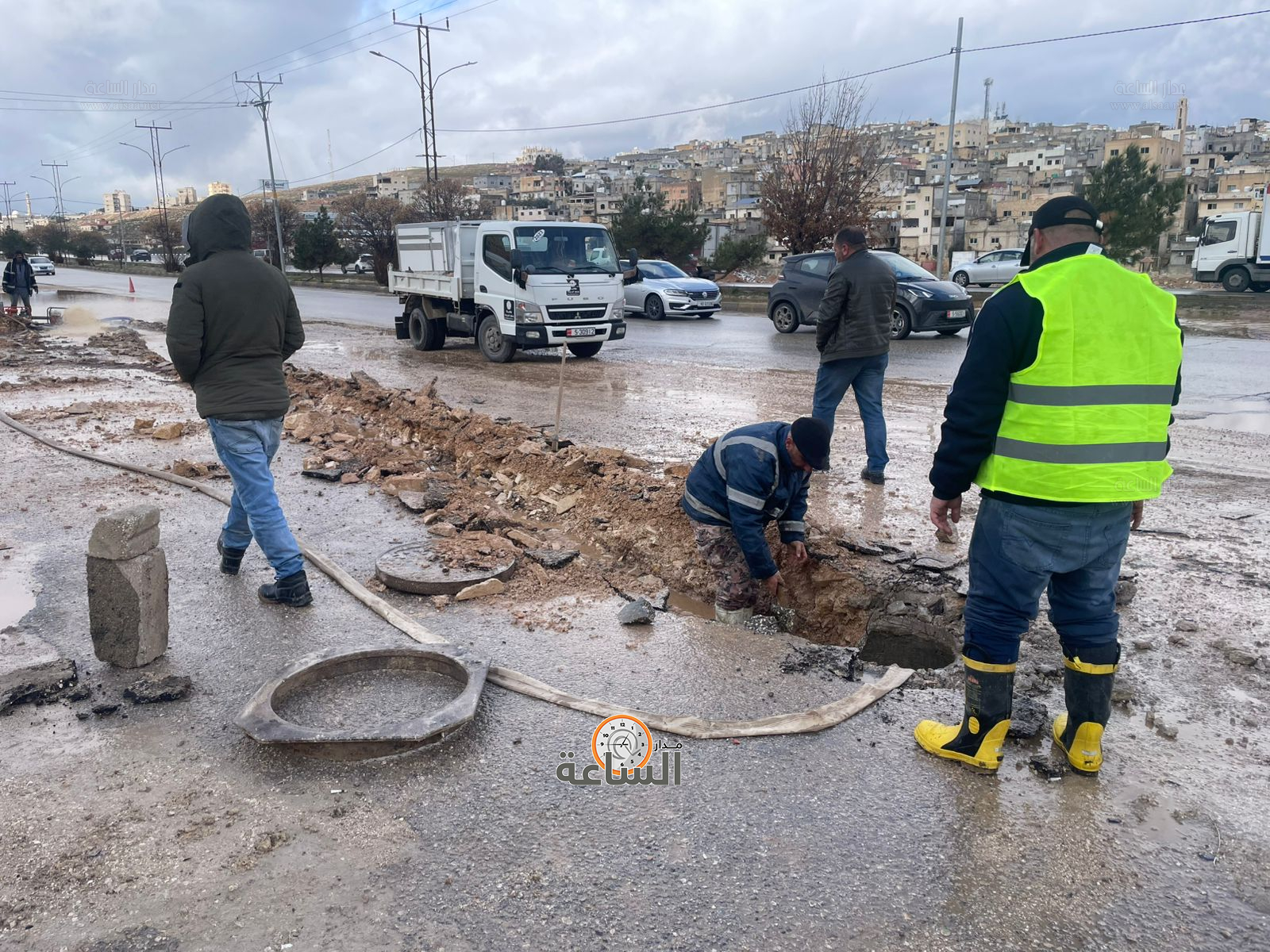 Madar Al-Saa Images 0.975740286157227