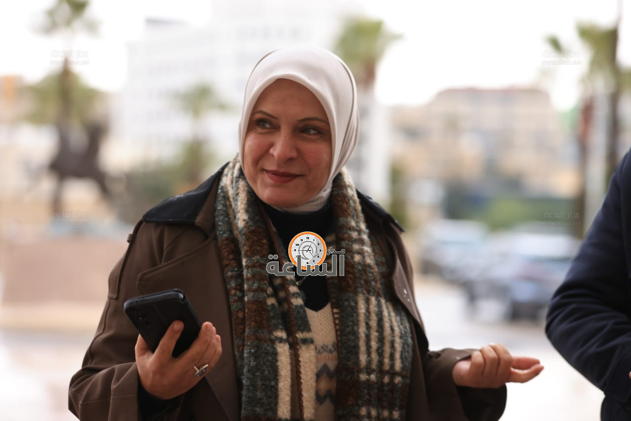 Madar Al-Saa Images 0.5771199385347875