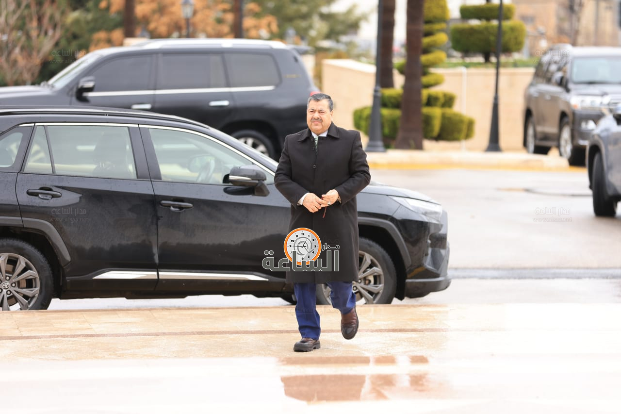 Madar Al-Saa Images 0.9838089272269769