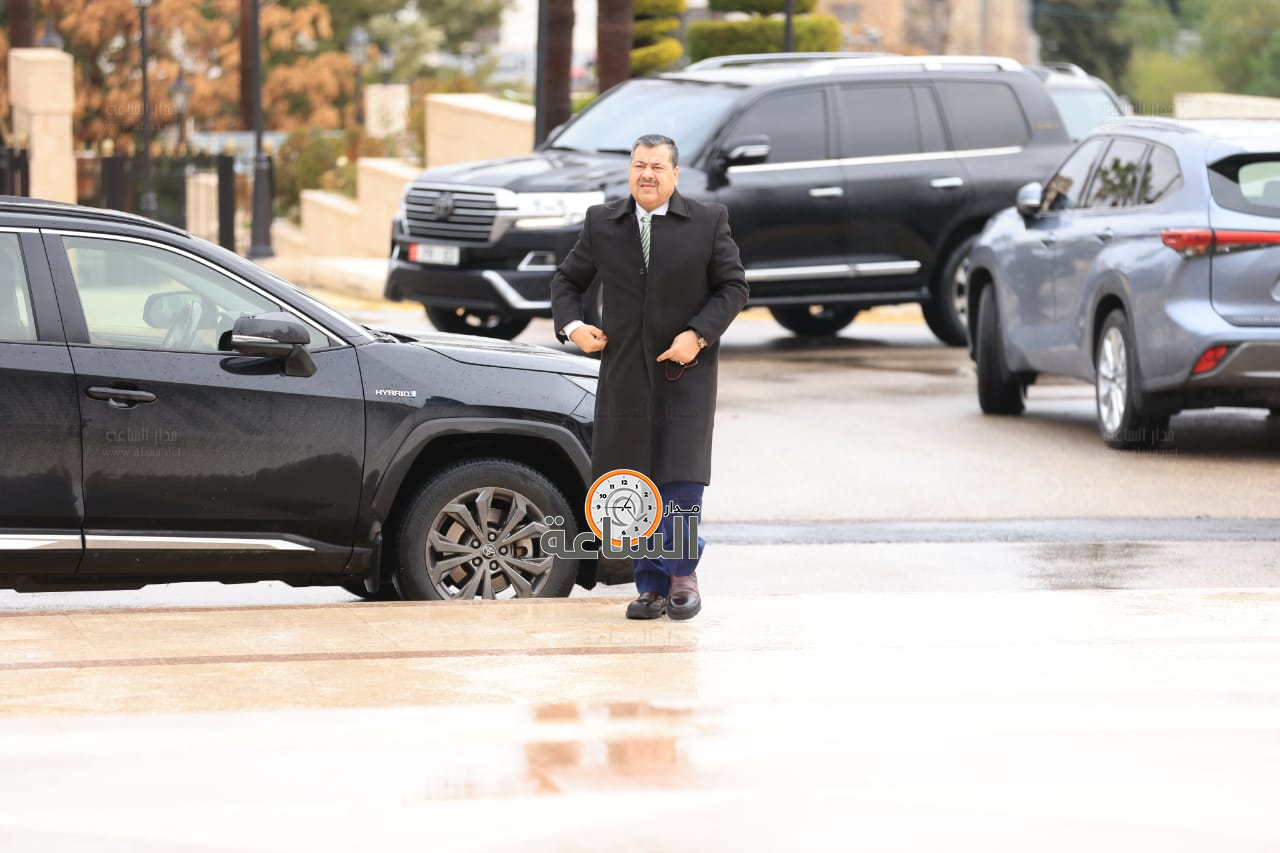 Madar Al-Saa Images 0.9190248328797507