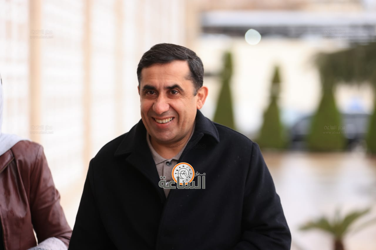 Madar Al-Saa Images 0.09941395603924419