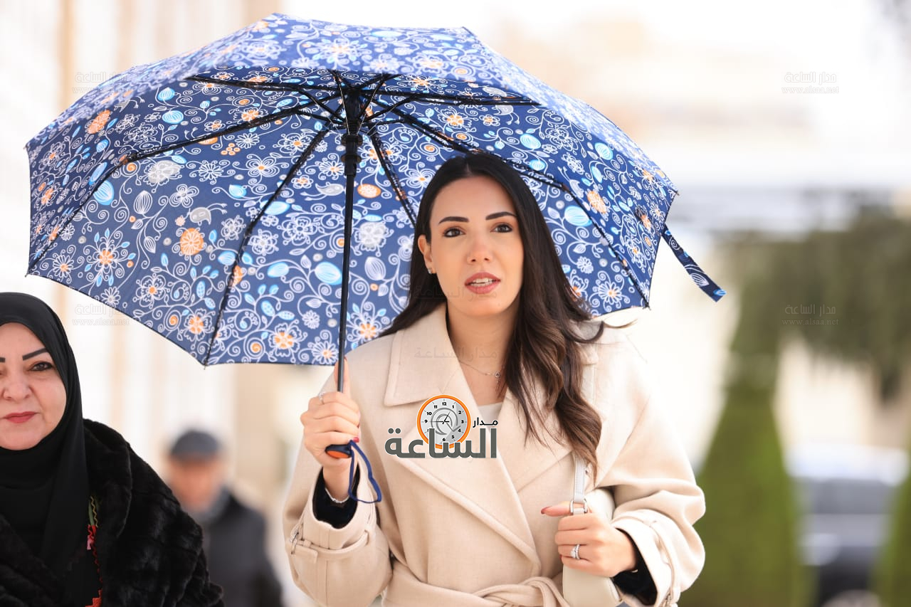 Madar Al-Saa Images 0.4472358244955479