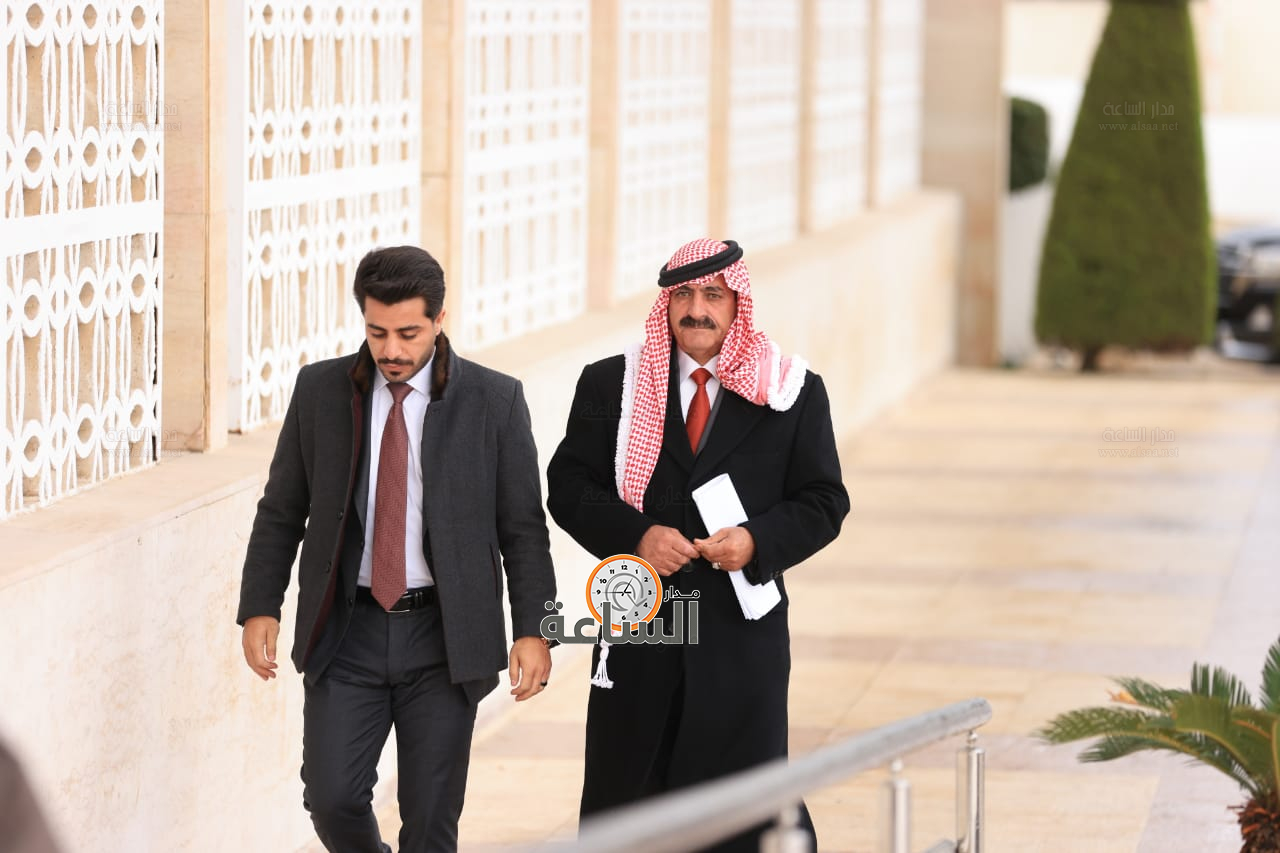 Madar Al-Saa Images 0.13061918087921276