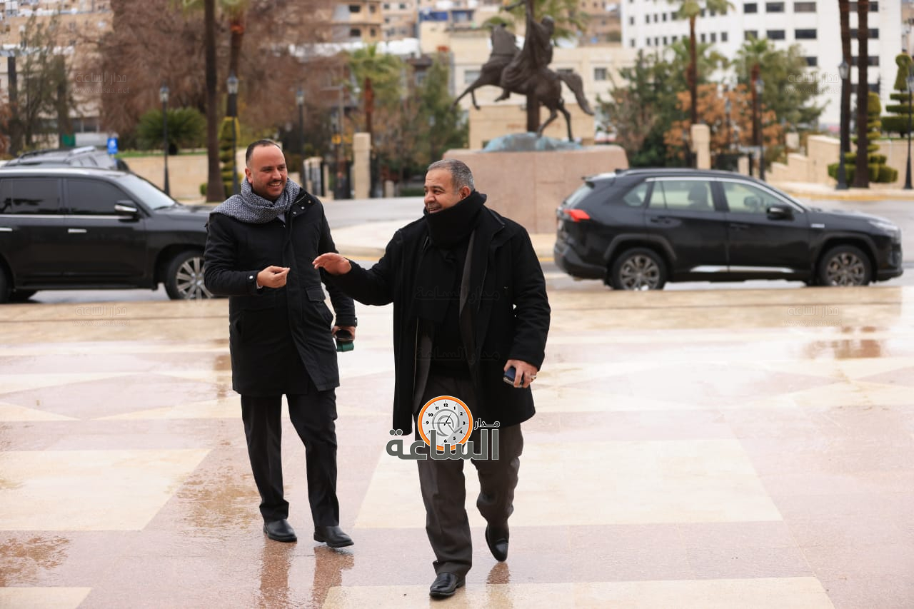 Madar Al-Saa Images 0.5038163421122797