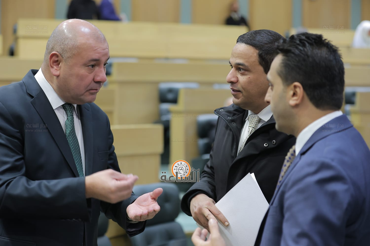 Madar Al-Saa Images 0.8043522904210901