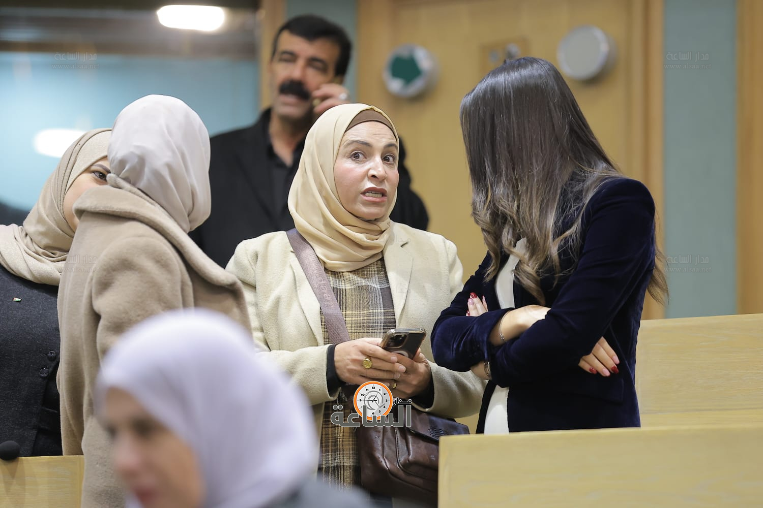 Madar Al-Saa Images 0.5373344460073082