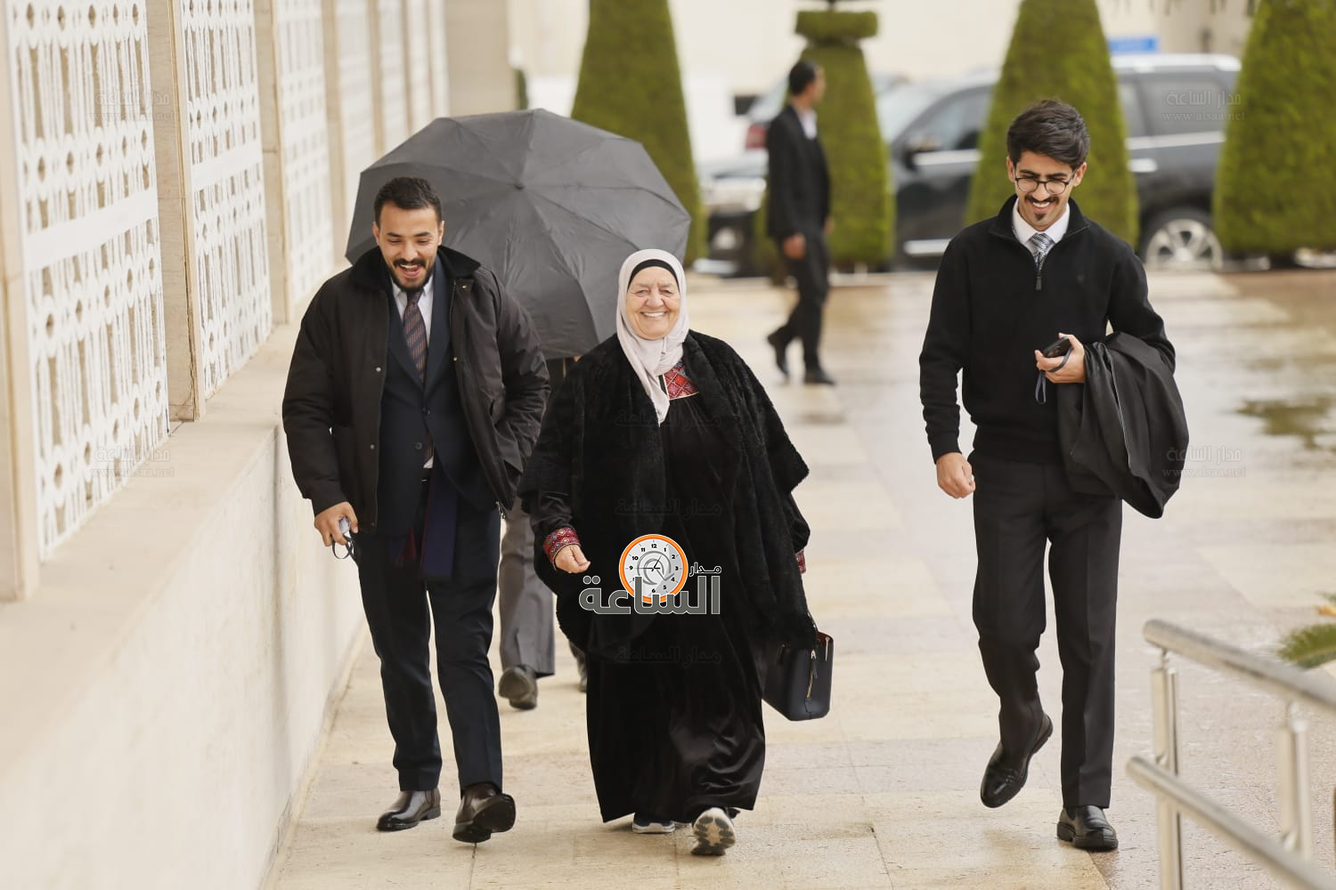 Madar Al-Saa Images 0.3982553124358422