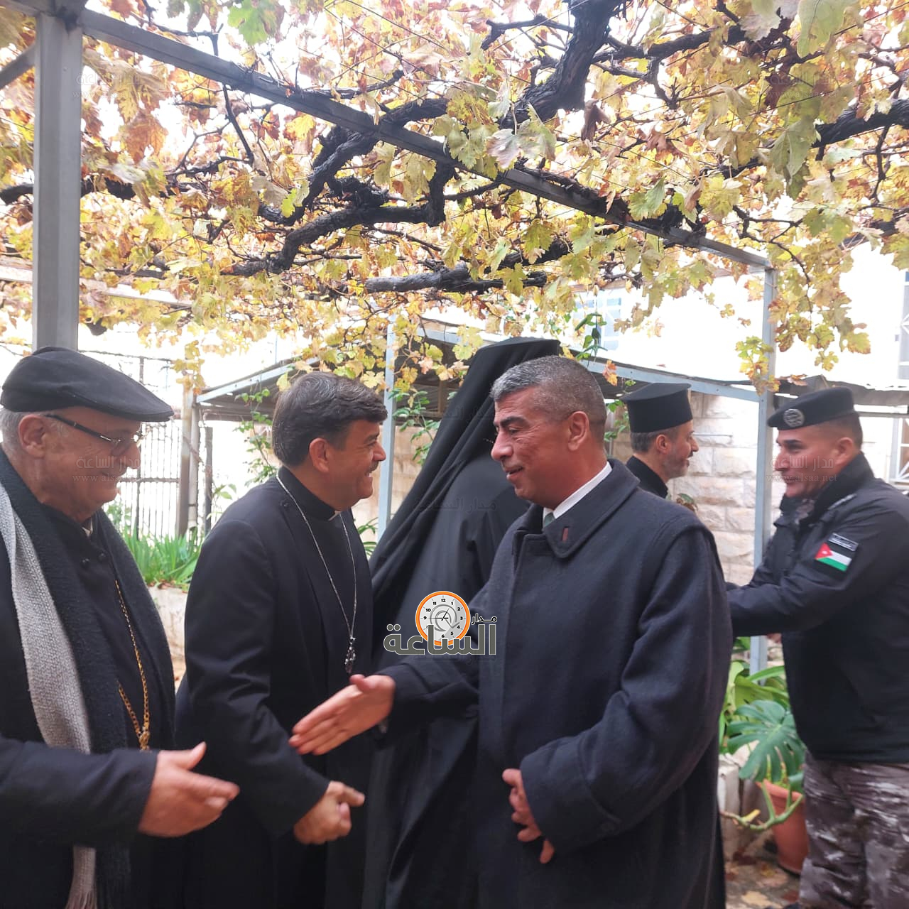 Madar Al-Saa Images 0.9747085514269579