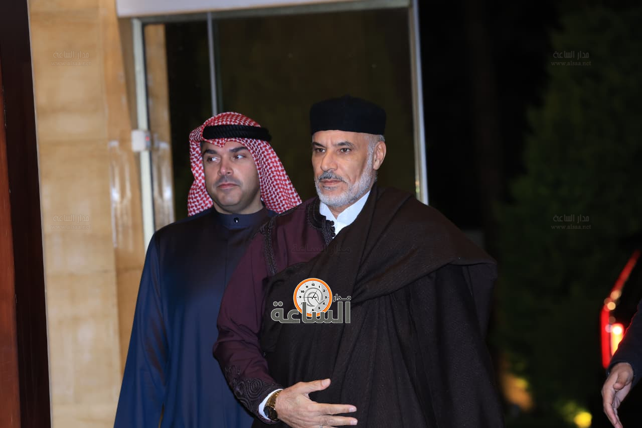 Madar Al-Saa Images 0.3915783412601461