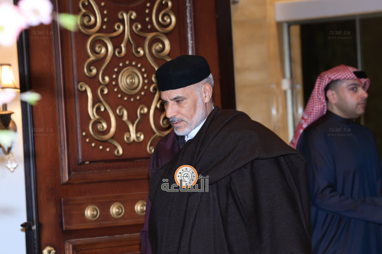 Madar Al-Saa Images 0.5470236221559218