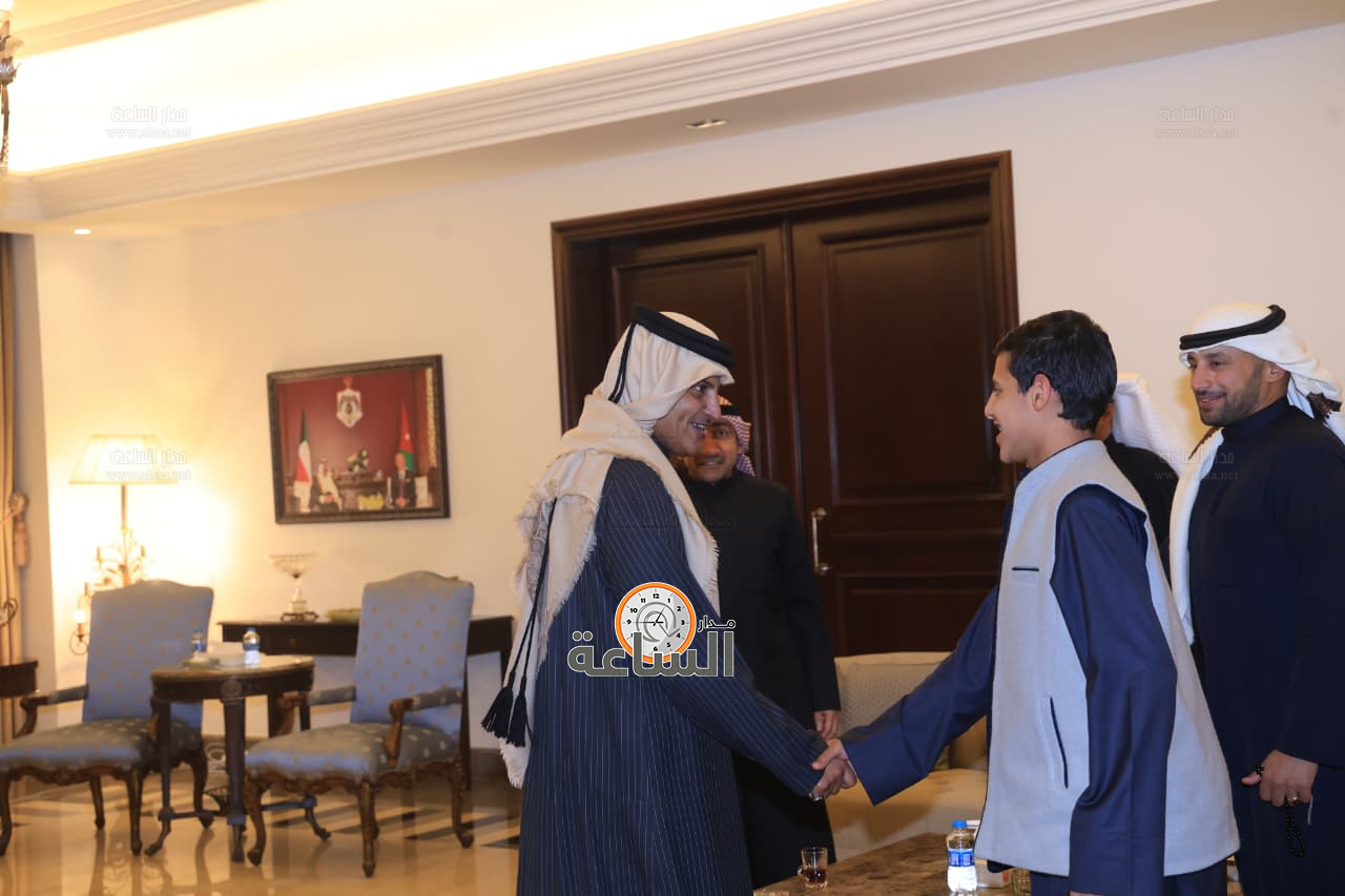 Madar Al-Saa Images 0.15231997938116237