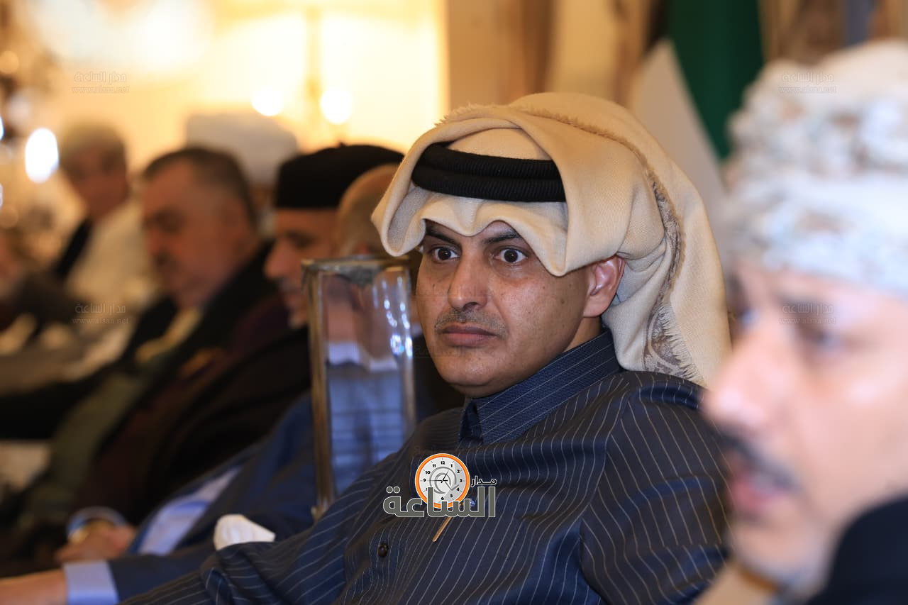 Madar Al-Saa Images 0.7465210666905396