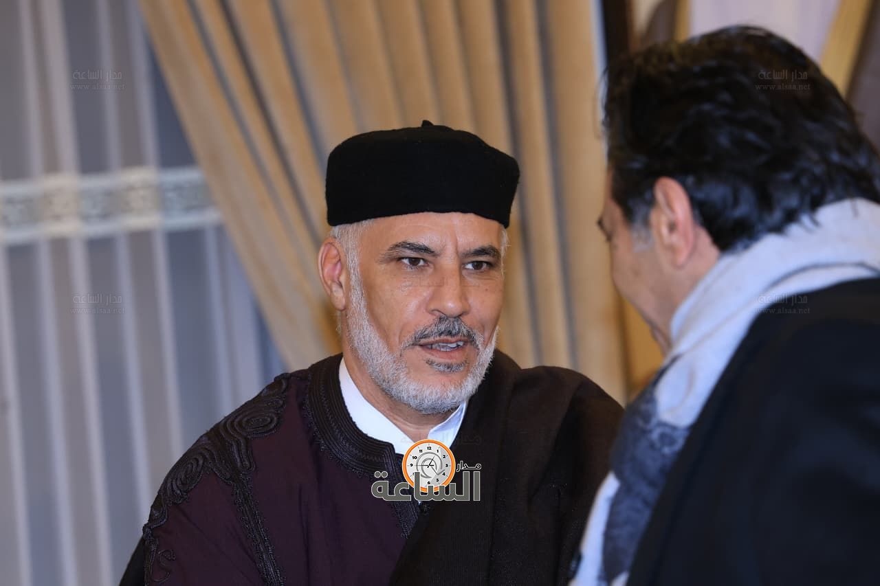 Madar Al-Saa Images 0.2088834415462274