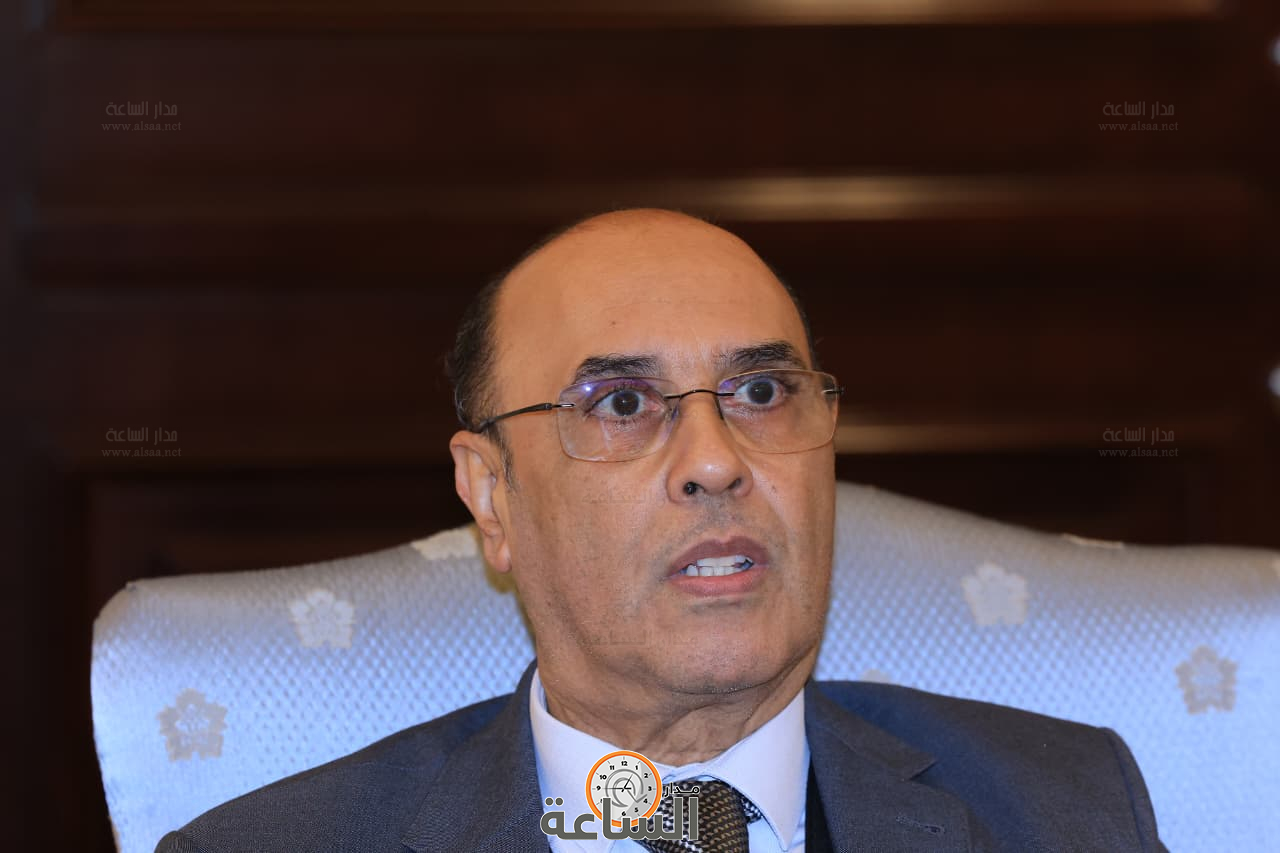 Madar Al-Saa Images 0.035198048754568445