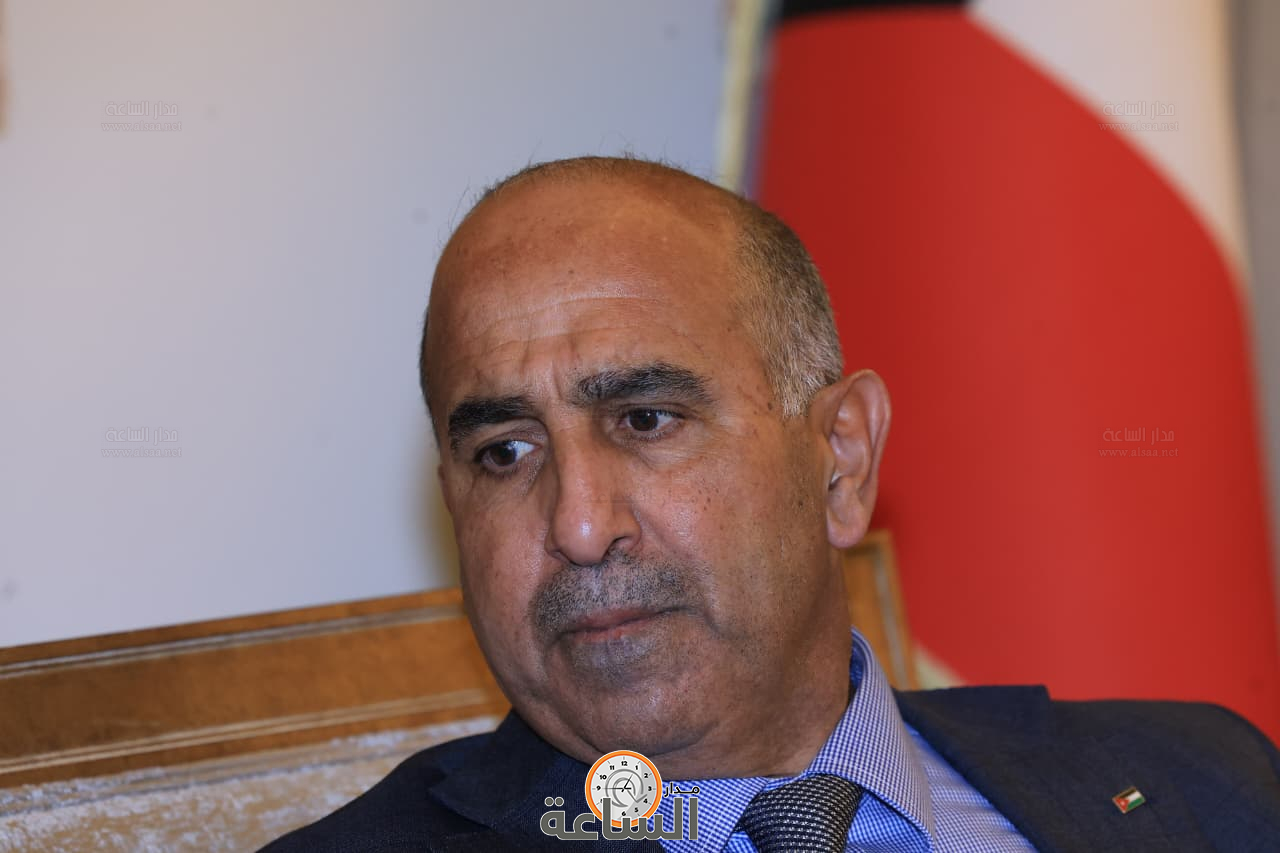 Madar Al-Saa Images 0.9391183653641793