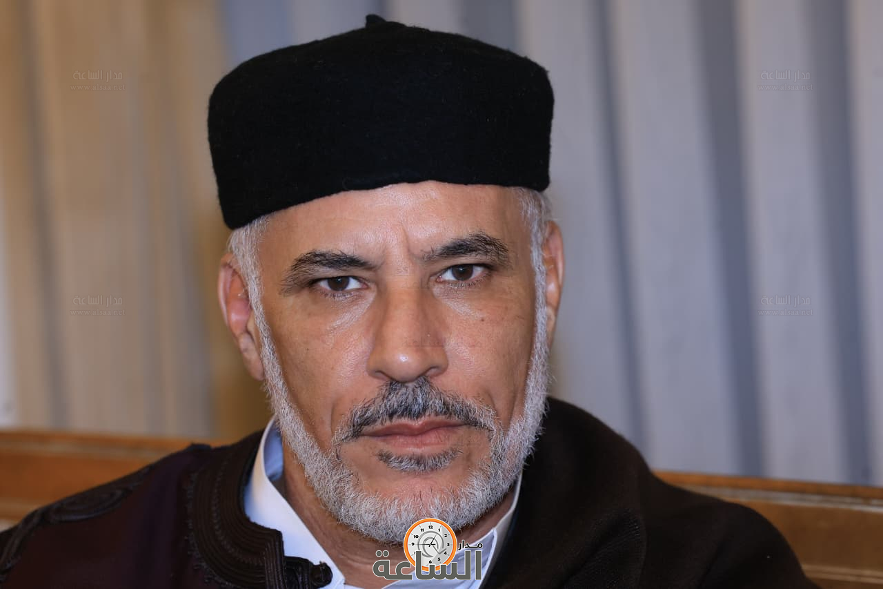 Madar Al-Saa Images 0.6698243172945045