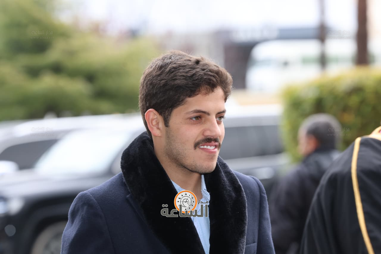 Madar Al-Saa Images 0.19501080557578998