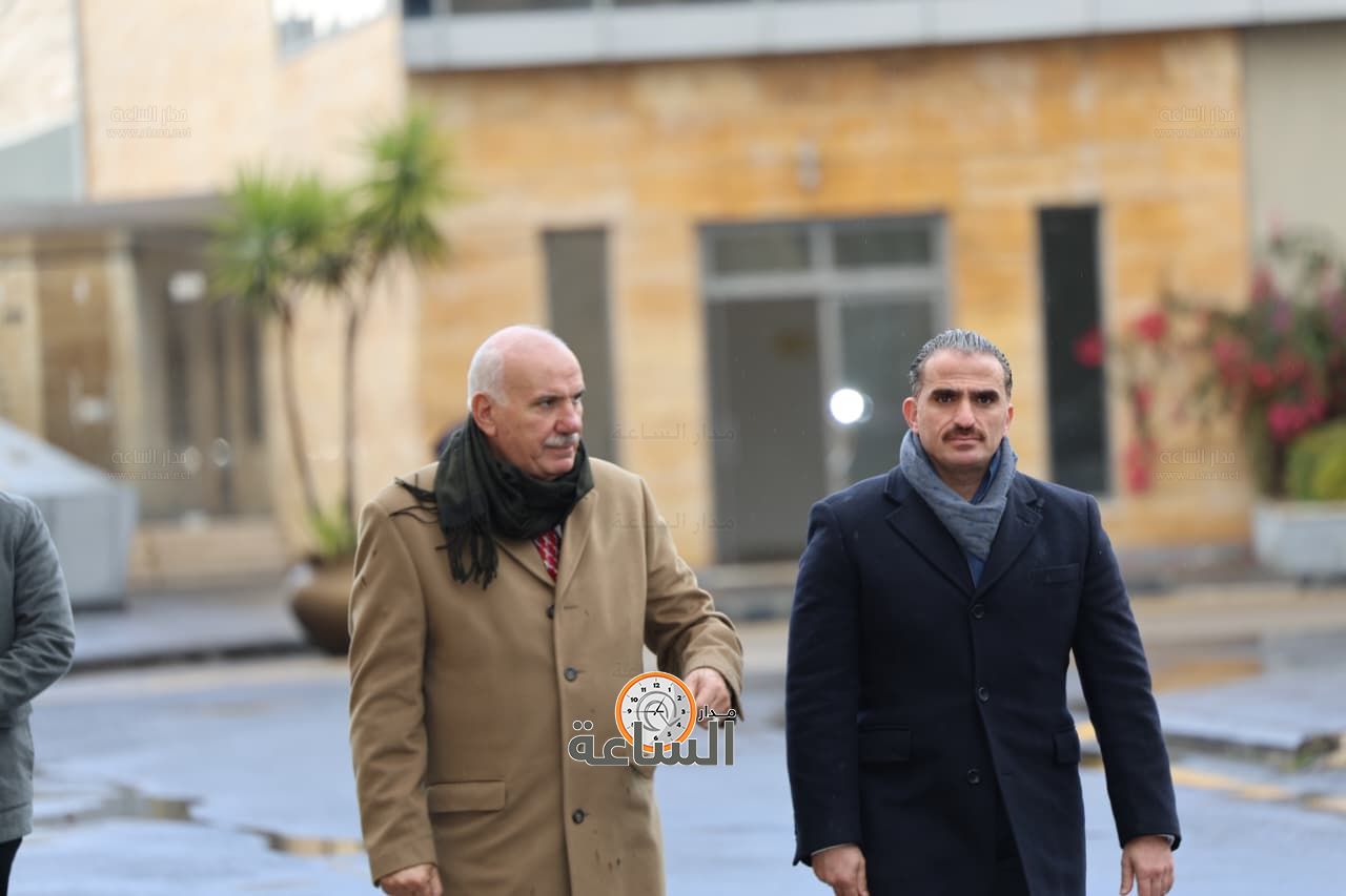 Madar Al-Saa Images 0.24898849929359068