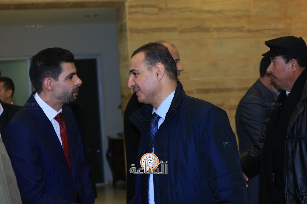 Madar Al-Saa Images 0.9534155956298749