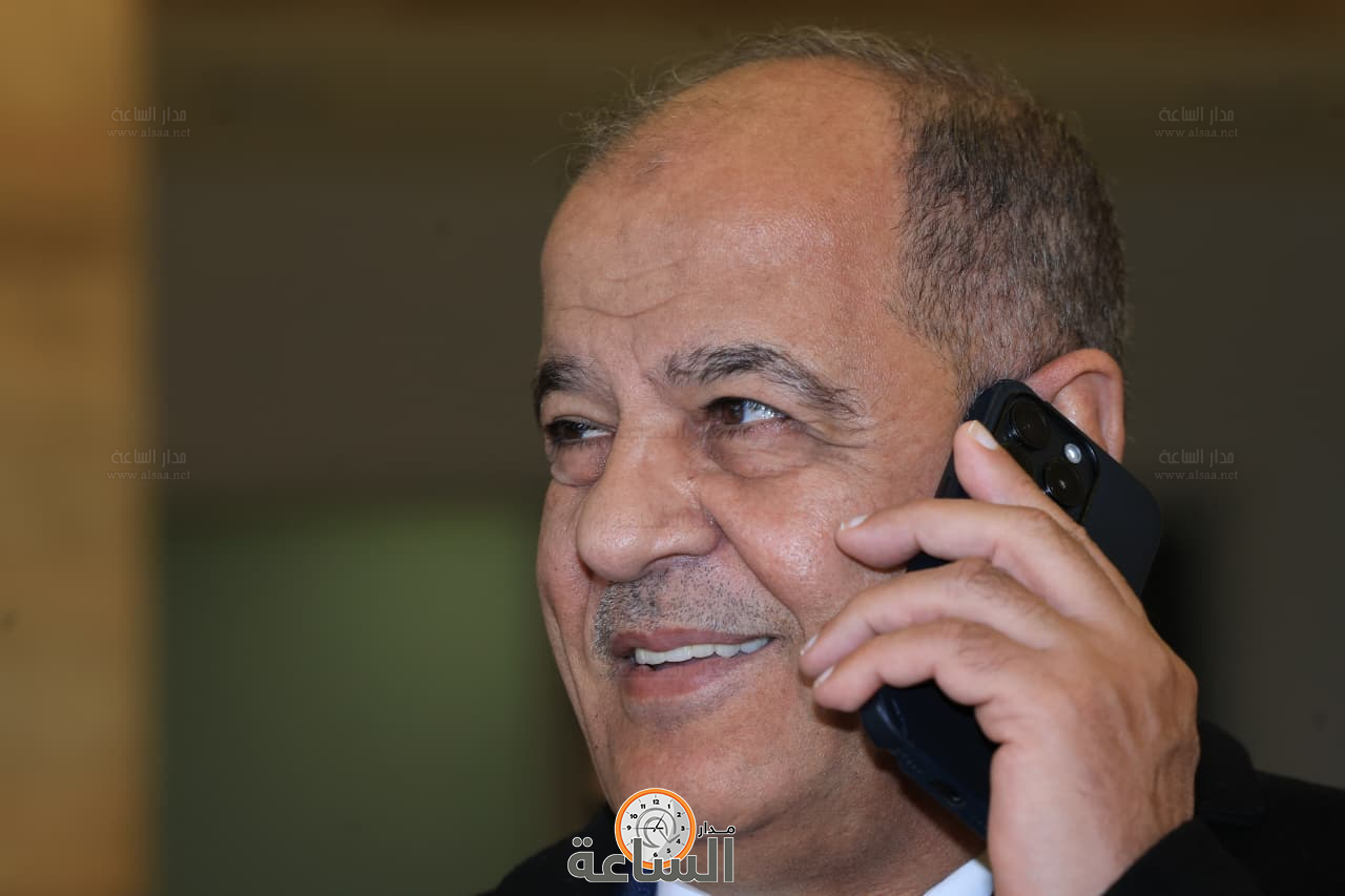 Madar Al-Saa Images 0.8148618448990029