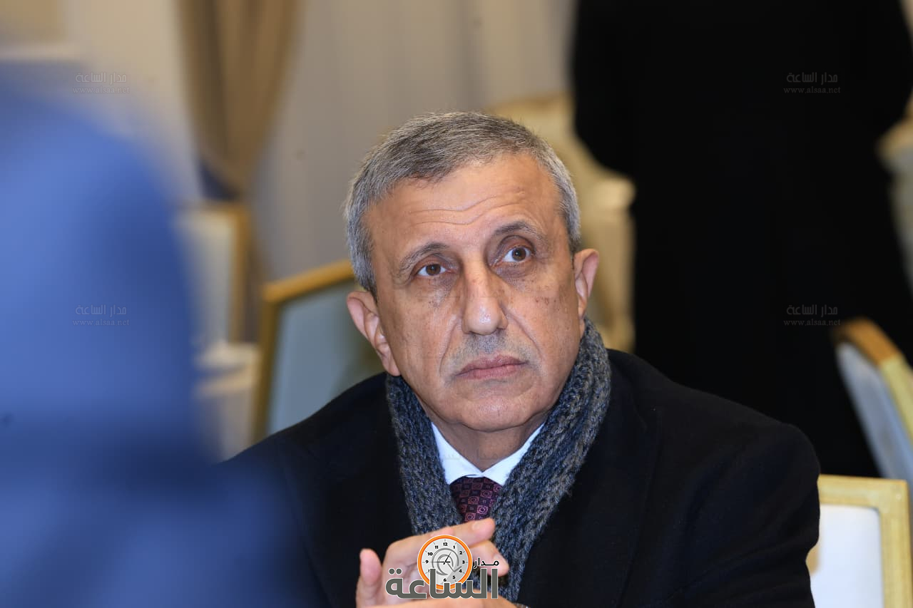 Madar Al-Saa Images 0.9639043244052227