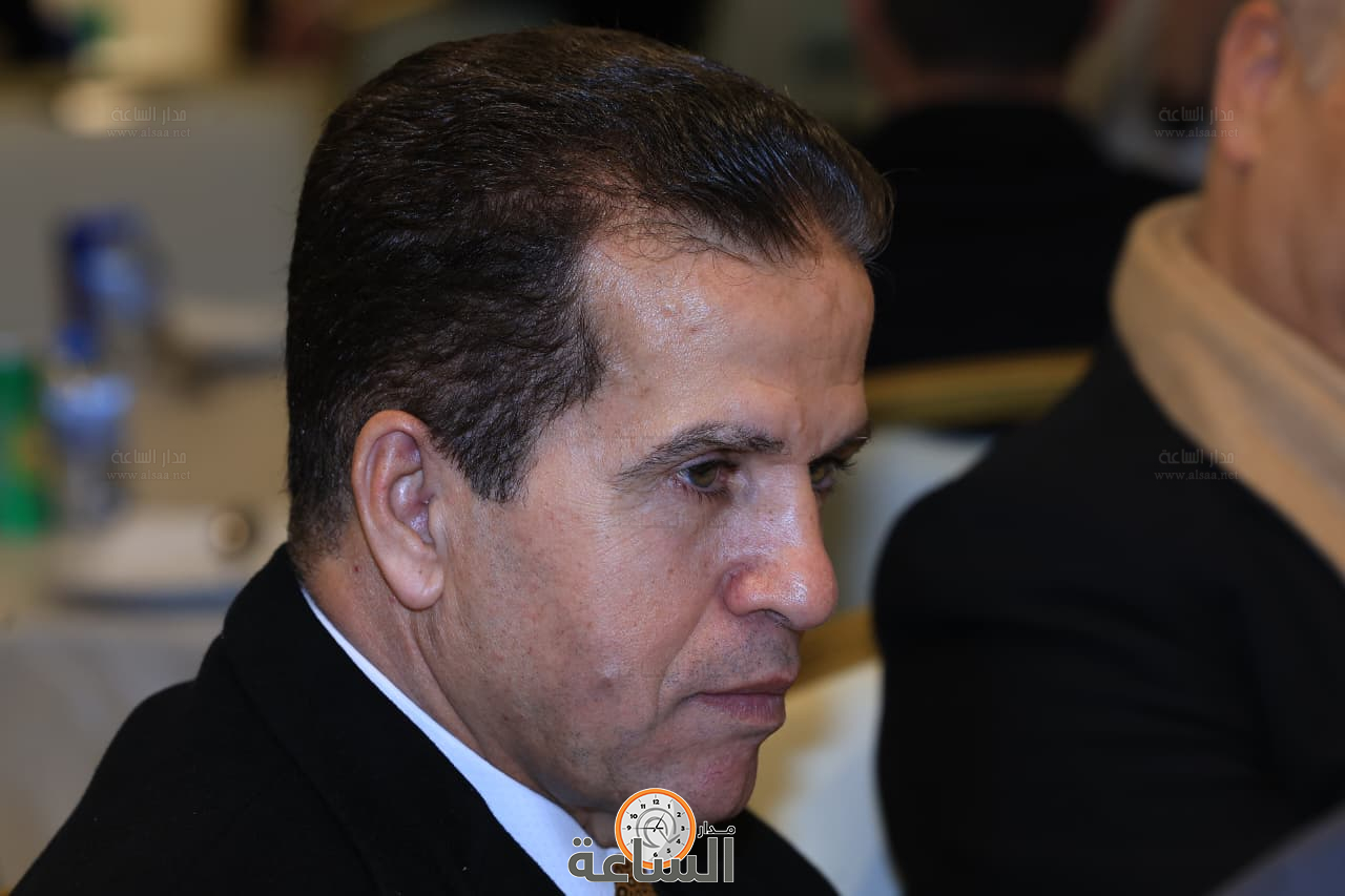 Madar Al-Saa Images 0.2323211259328284