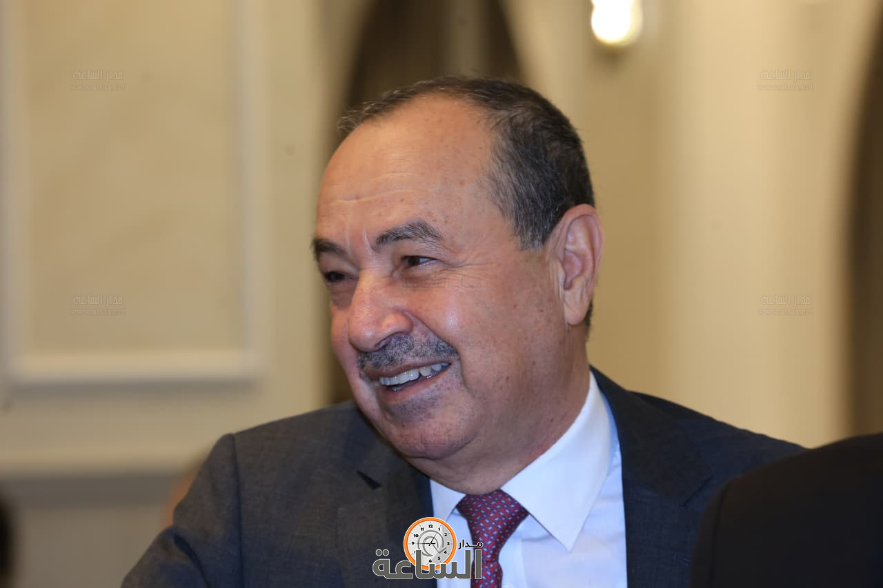 Madar Al-Saa Images 0.20976368001709345