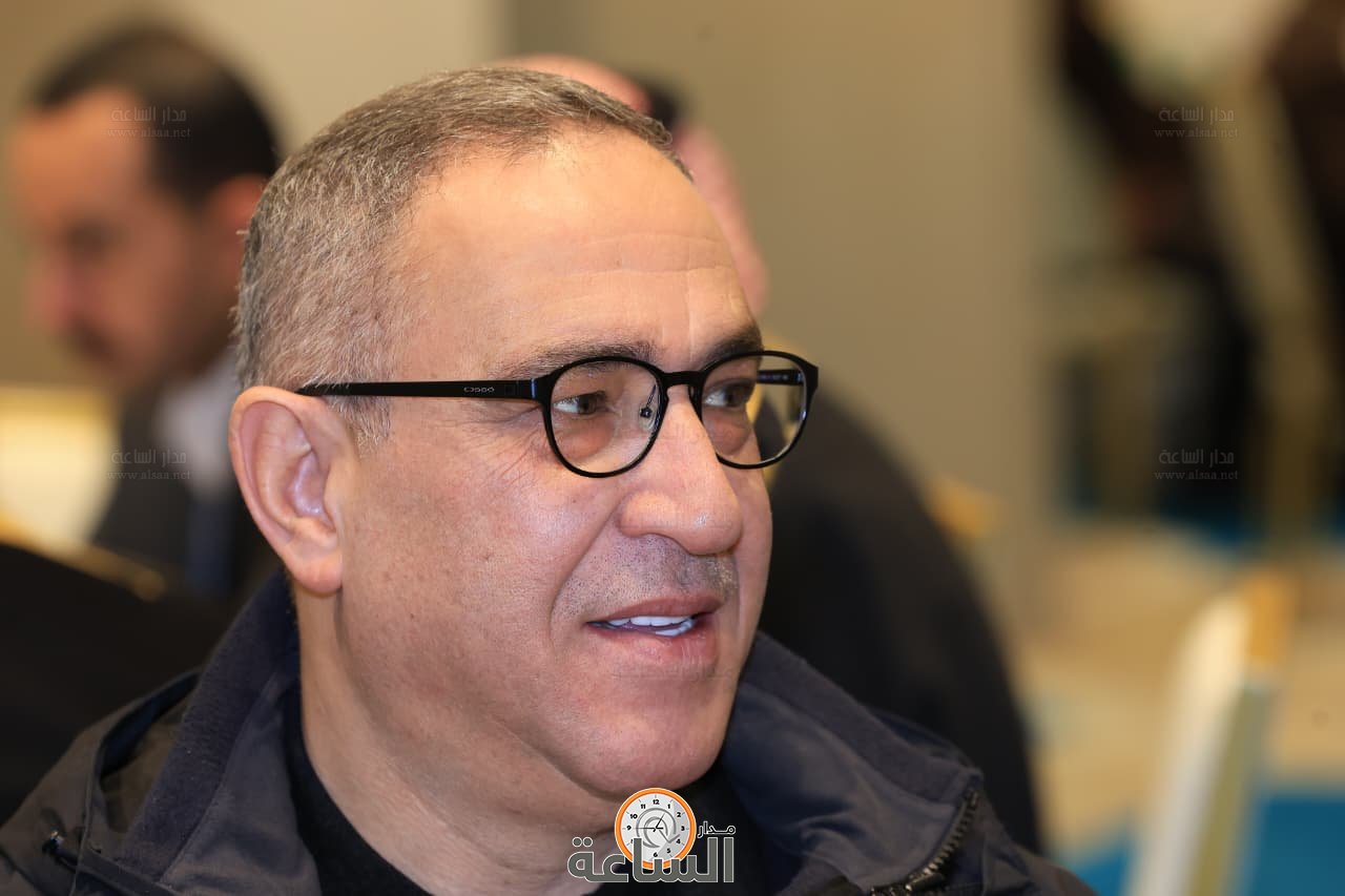 Madar Al-Saa Images 0.15411753135178063