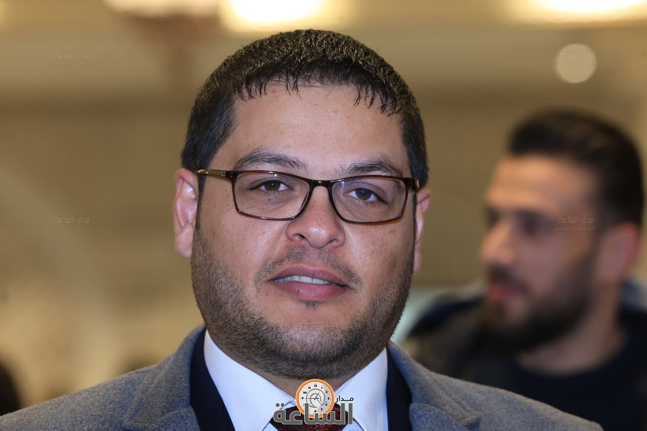 Madar Al-Saa Images 0.9689073368094621