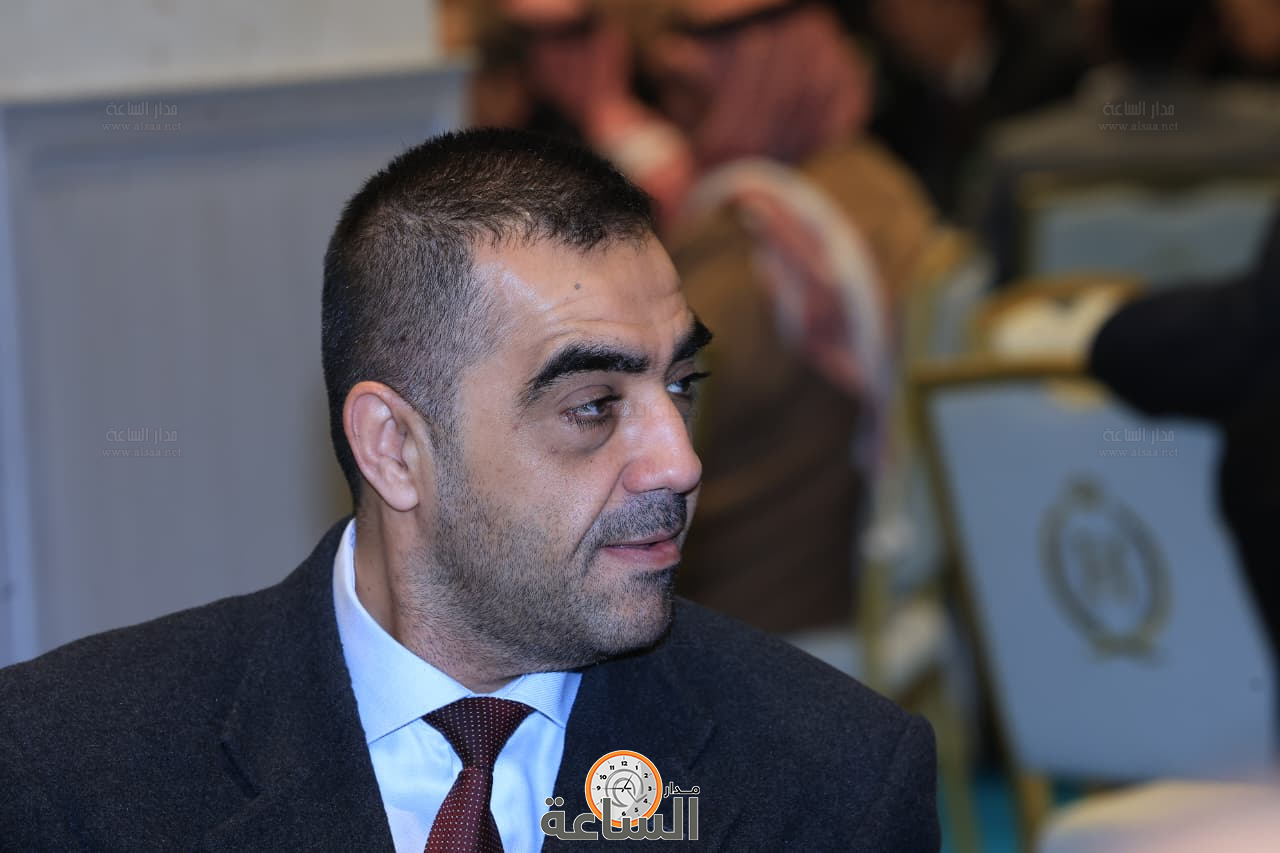 Madar Al-Saa Images 0.37360602935700393