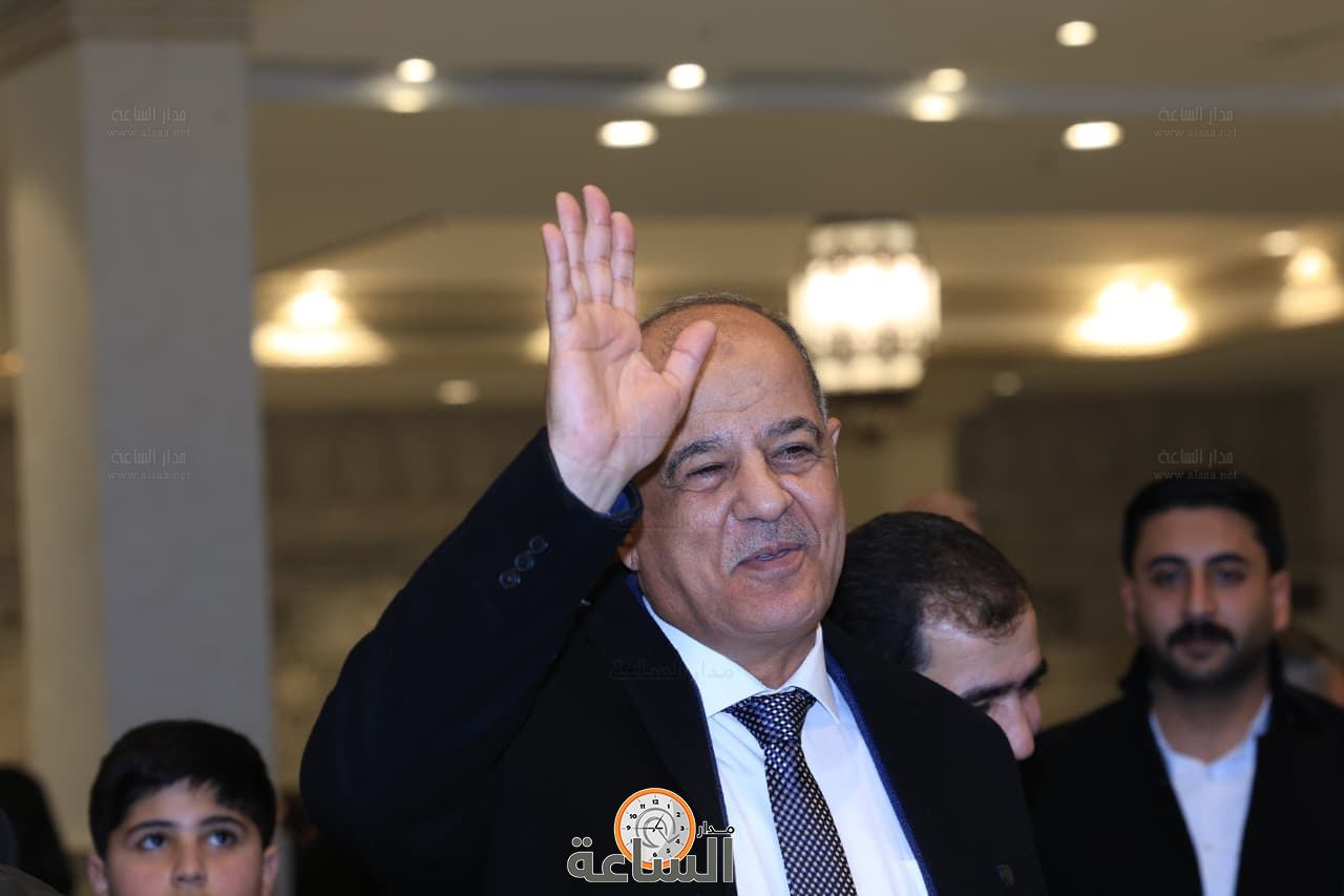 Madar Al-Saa Images 0.007166954219400612