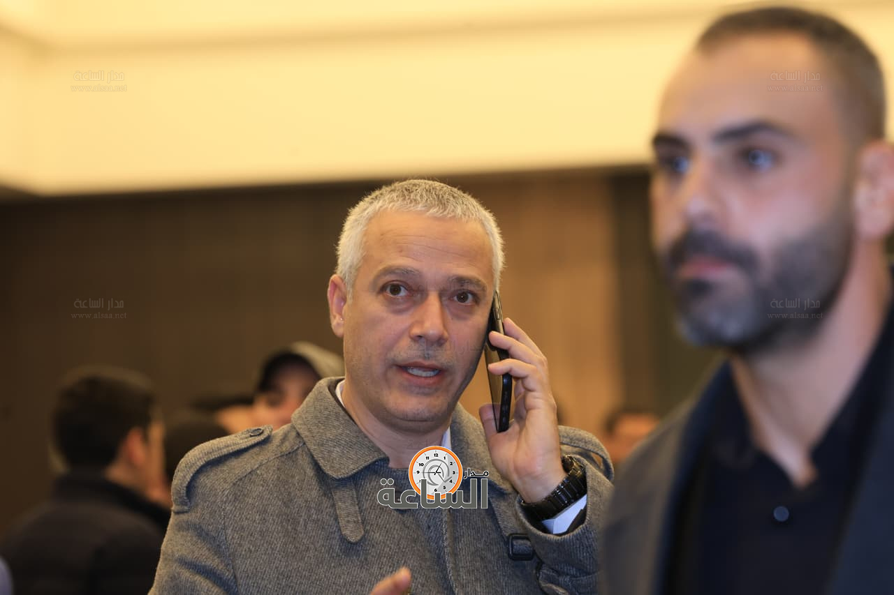 Madar Al-Saa Images 0.835486360209427