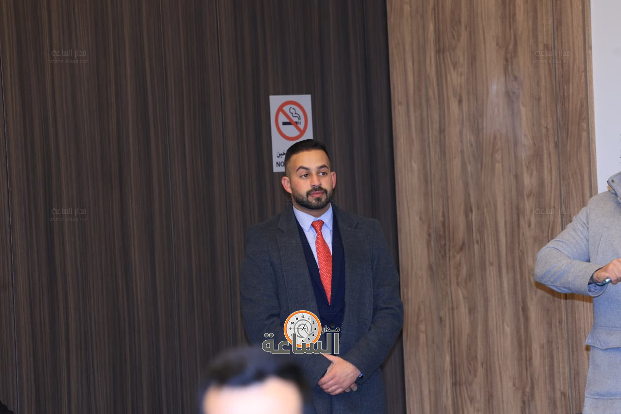 Madar Al-Saa Images 0.3491402392043885