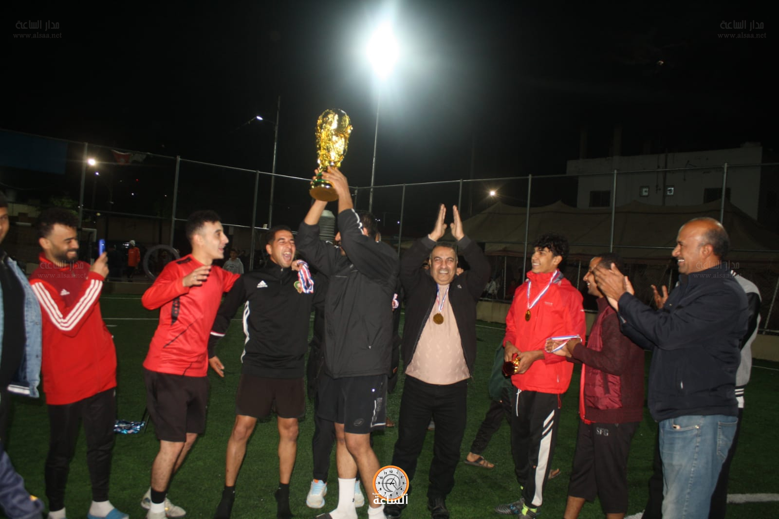 Madar Al-Saa Images 0.7579780517474861