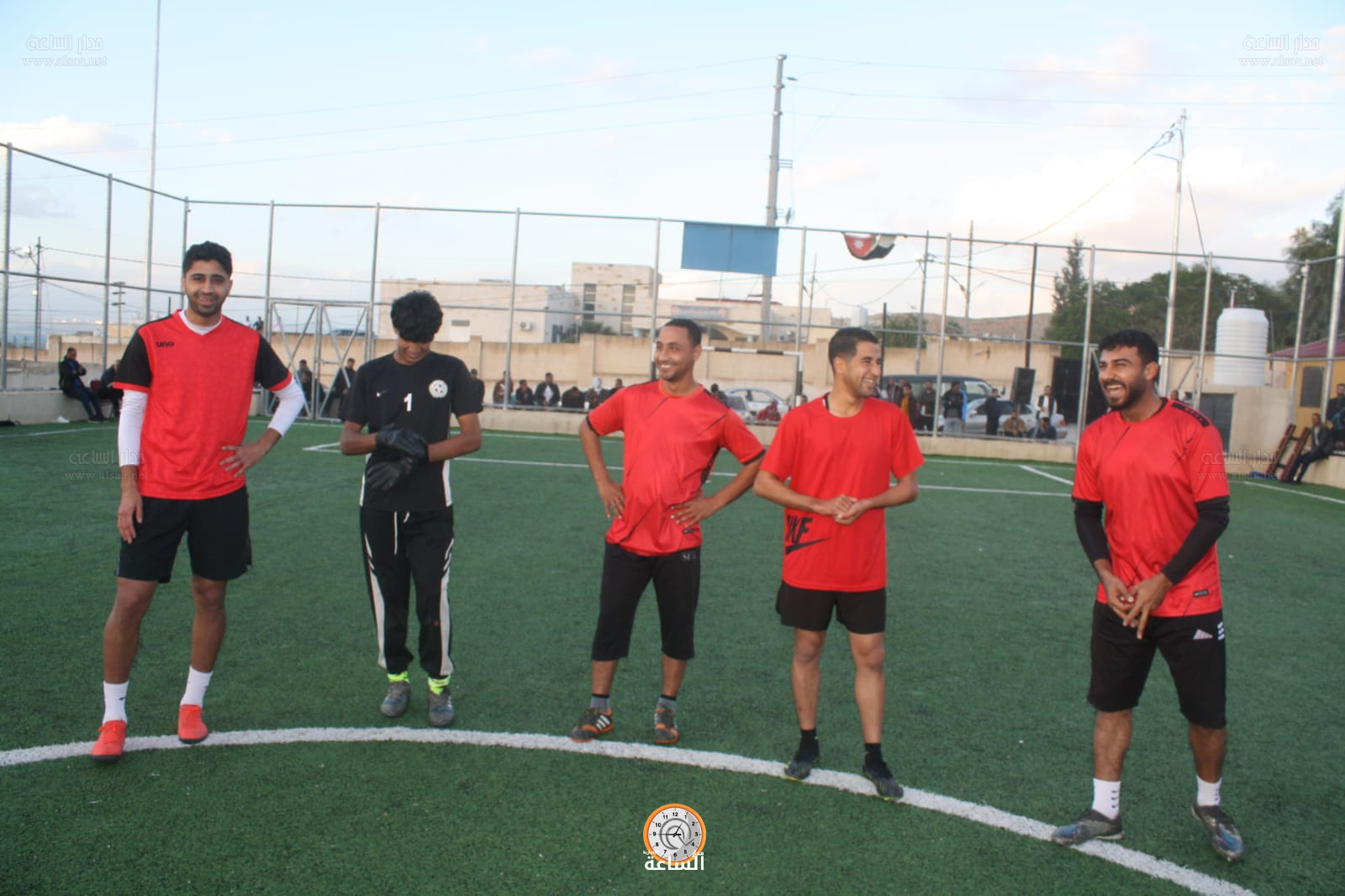 Madar Al-Saa Images 0.0030030732063729415