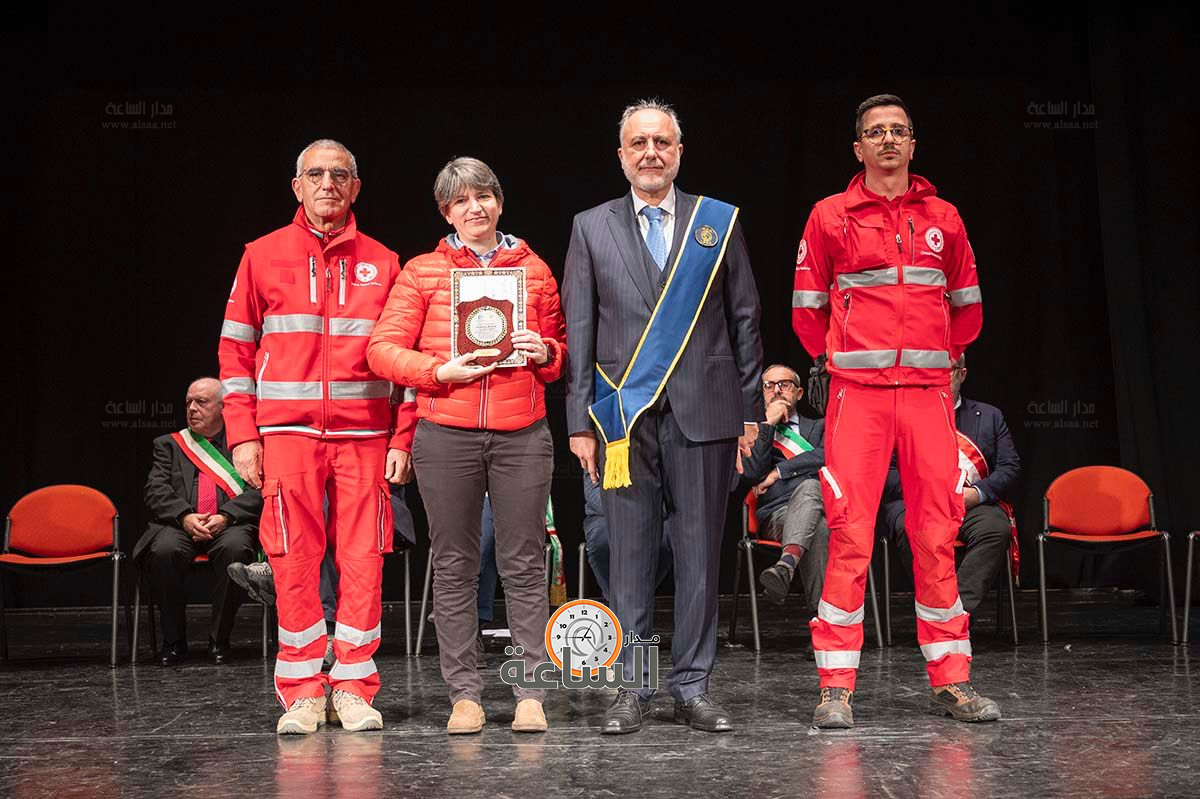 Madar Al-Saa Images 0.151294275668167