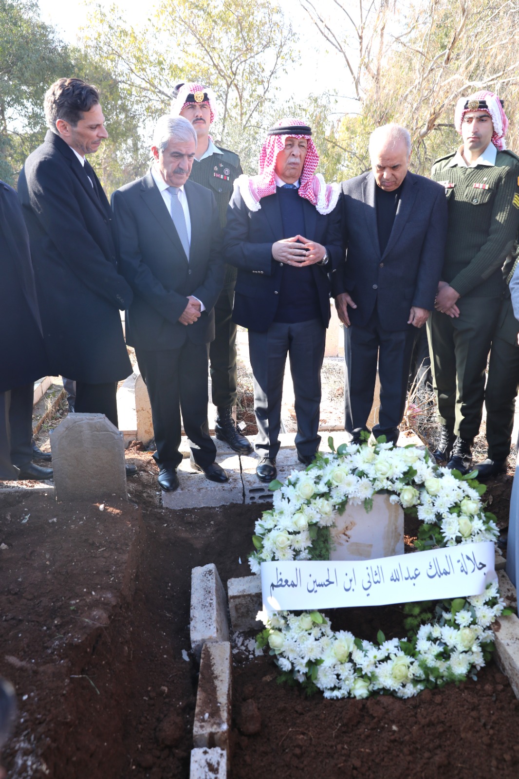 Madar Al-Saa Images 0.9308404815532038