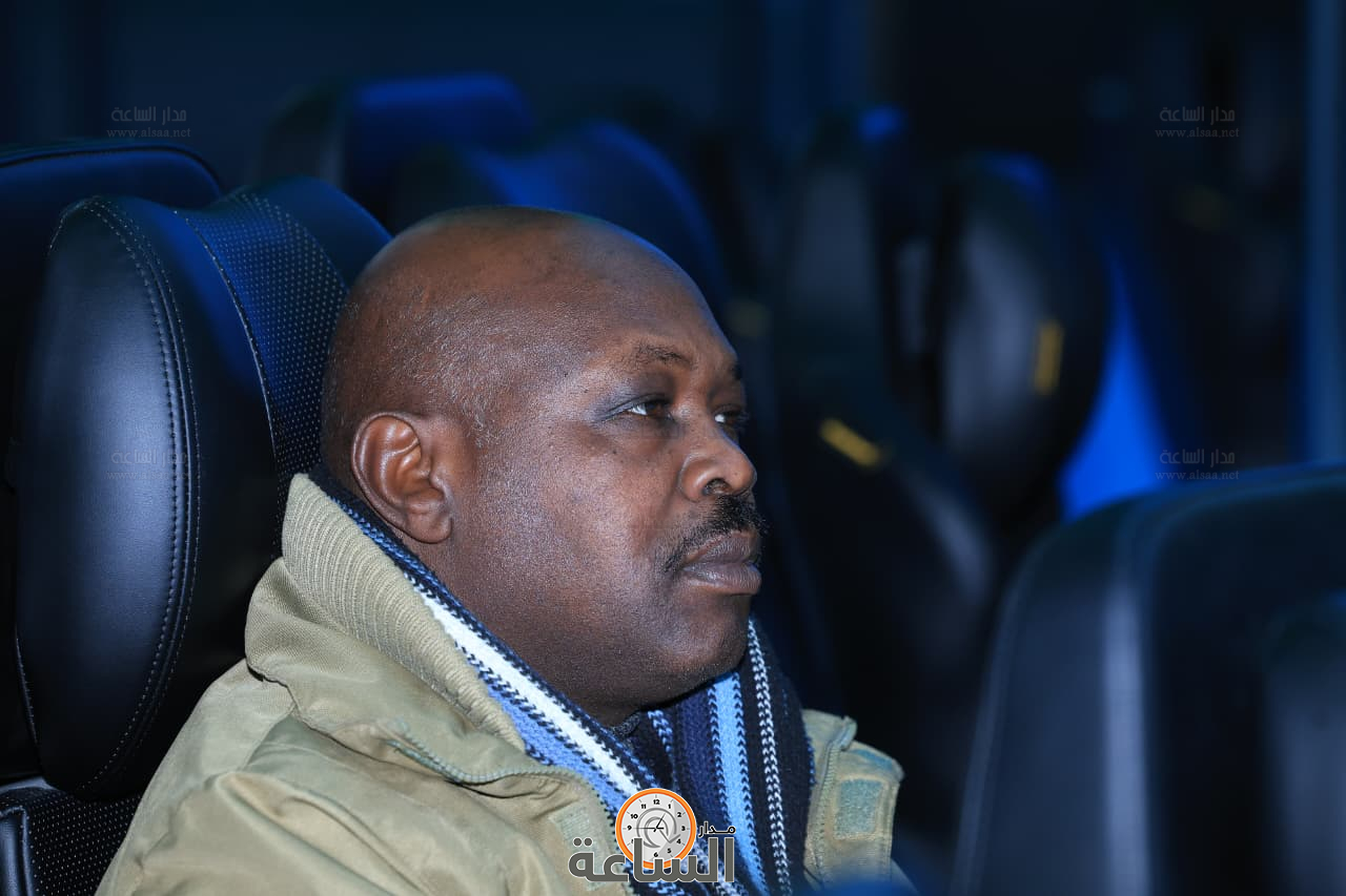 Madar Al-Saa Images 0.8716671333817062